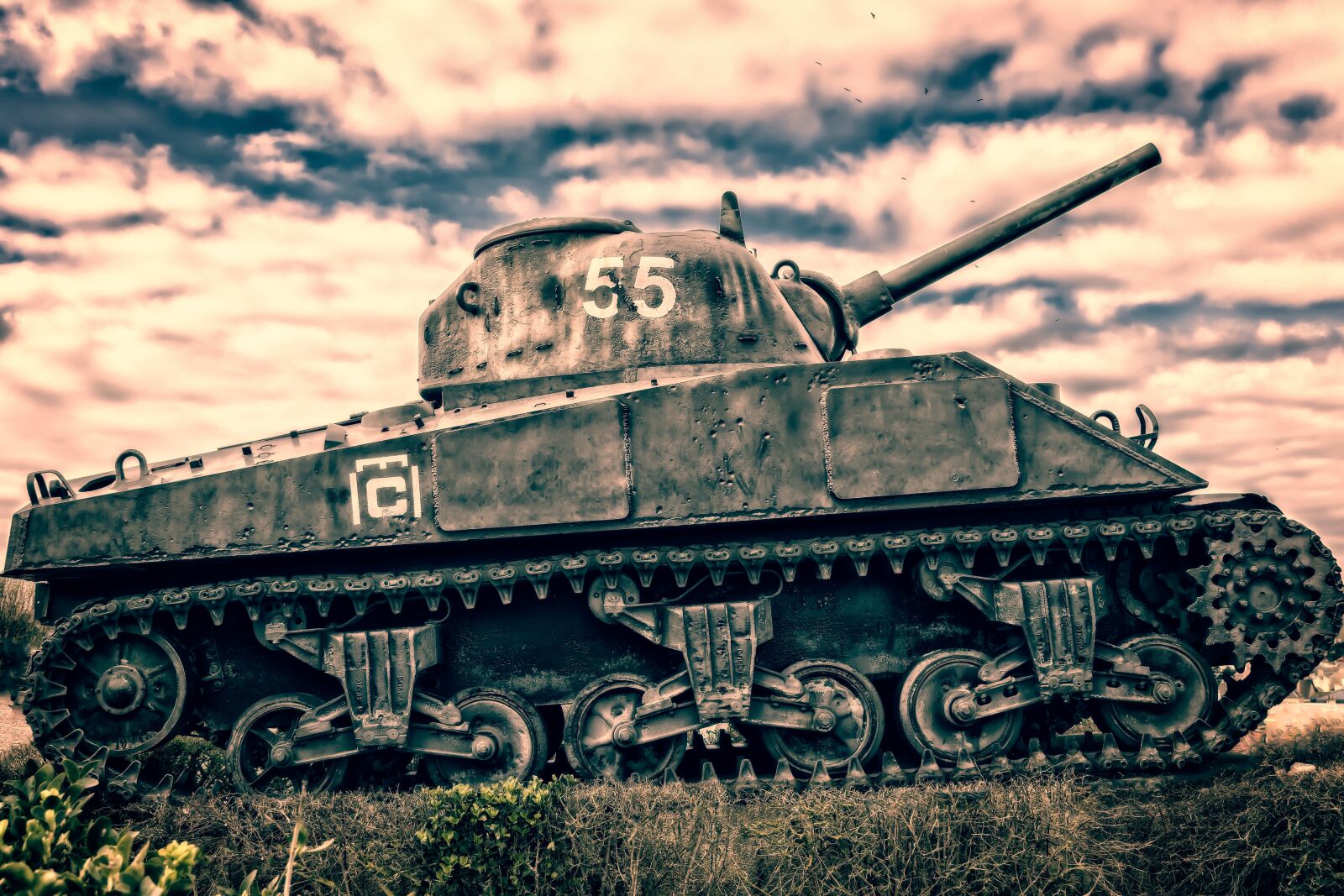 Nikon D3300 sample photo. Panzer, memorial, france photography