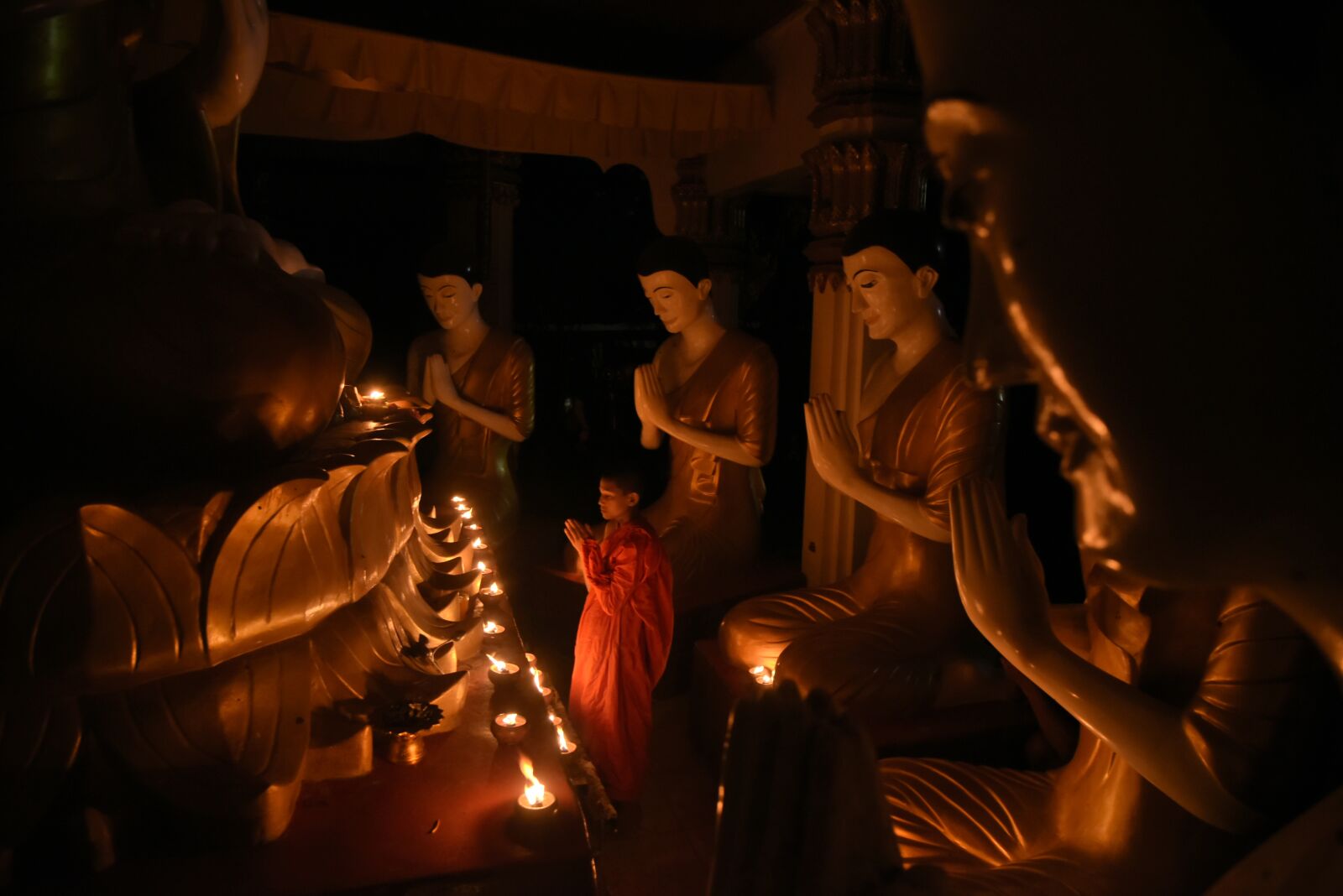 Nikon D750 sample photo. Pray, buddha statue, i photography