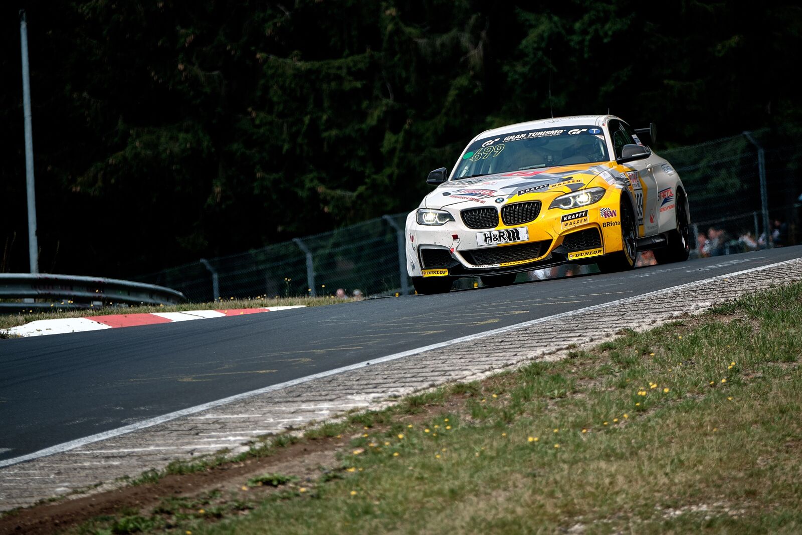 Fujifilm X-T2 sample photo. Car racing, motorsport, racing photography