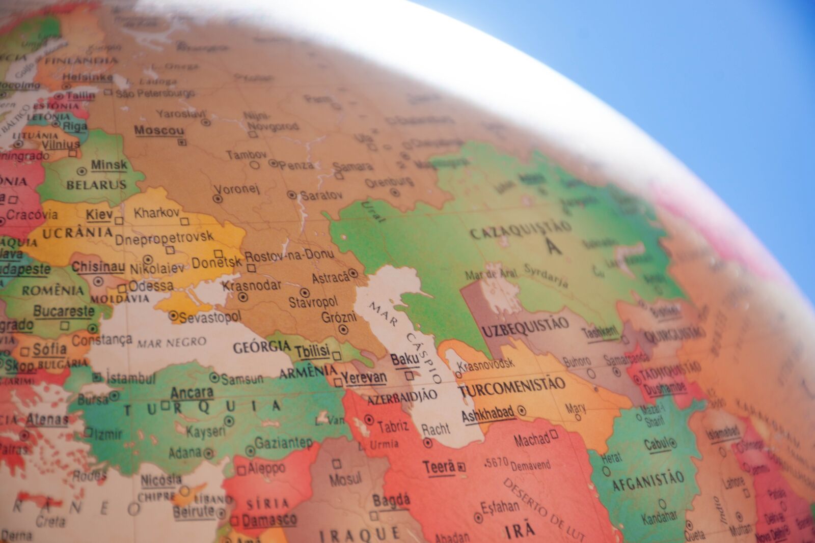 Nikon D7200 sample photo. Globe, earth, international photography