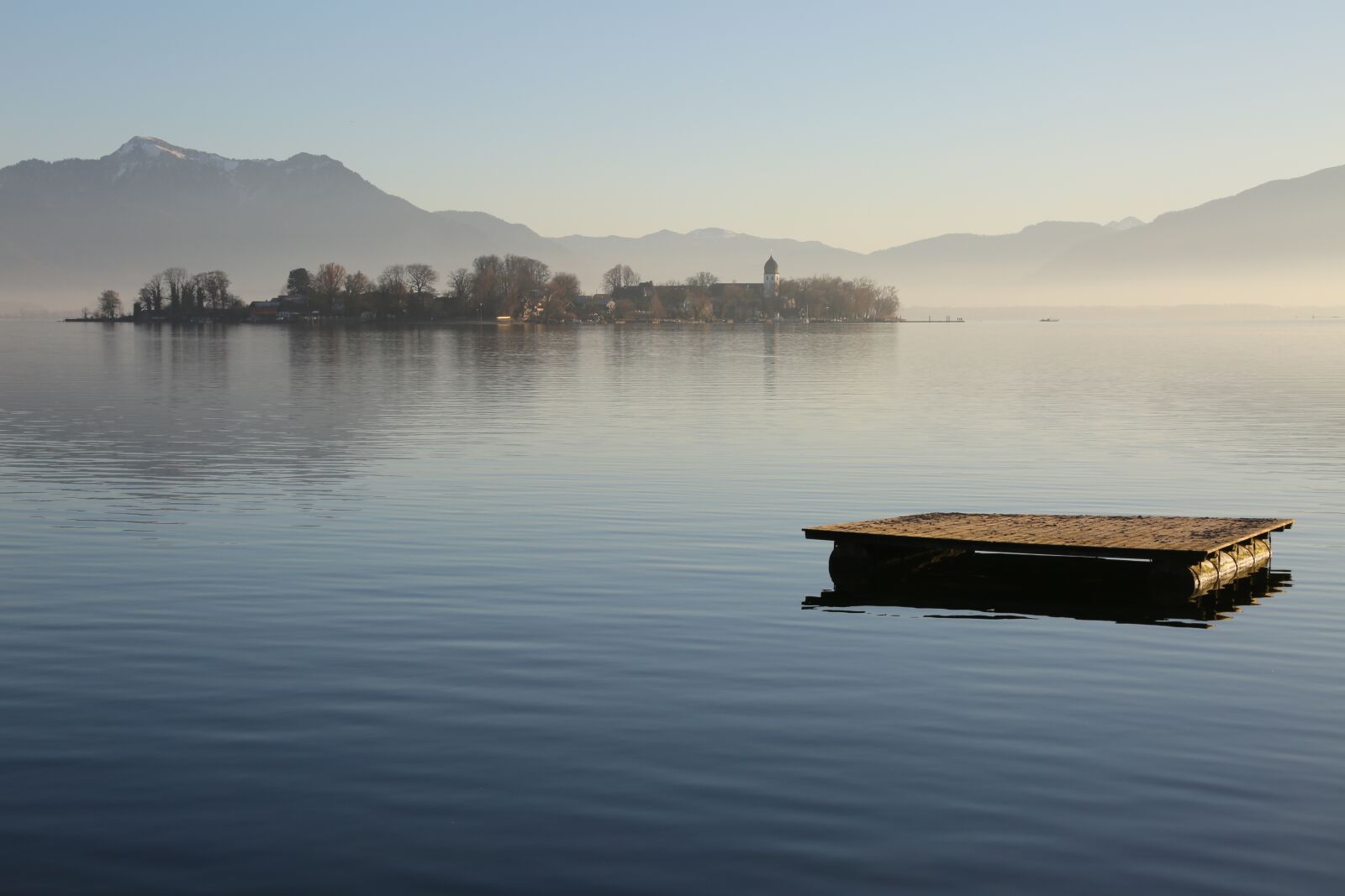 Canon EF 24-105mm F4L IS USM sample photo. Chiemsee, lake, water photography