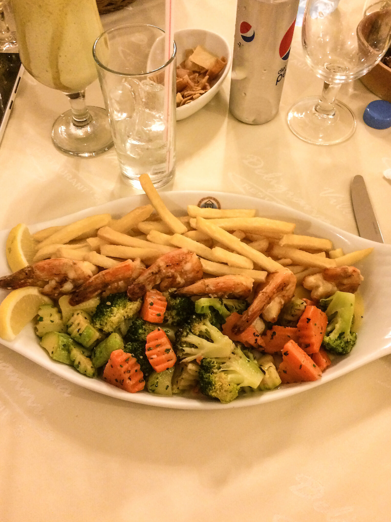 iPhone 5s back camera 4.15mm f/2.2 sample photo. Cooked, dinner, food, fries photography