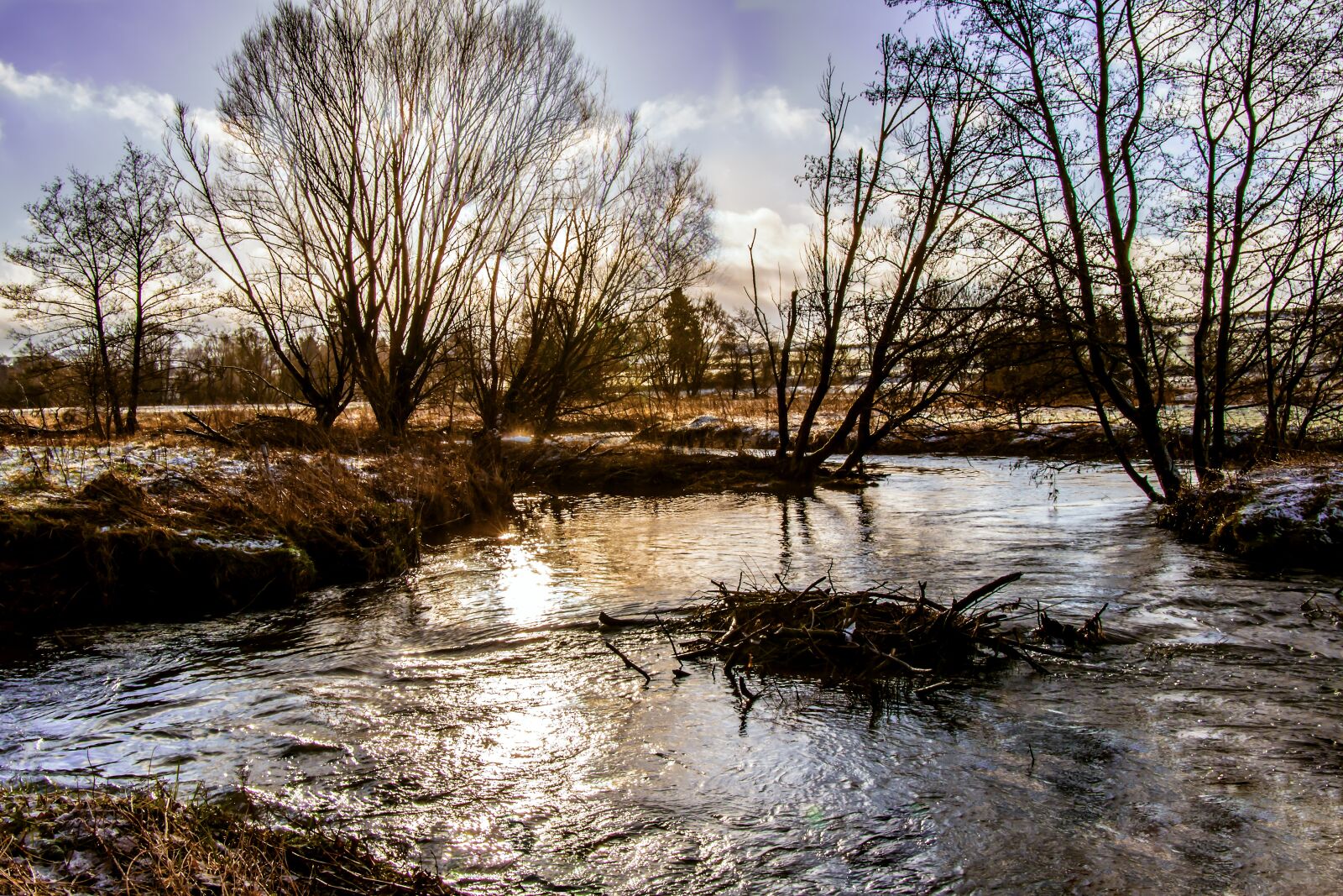 Canon EOS 750D (EOS Rebel T6i / EOS Kiss X8i) sample photo. Waters, river, sunrise photography