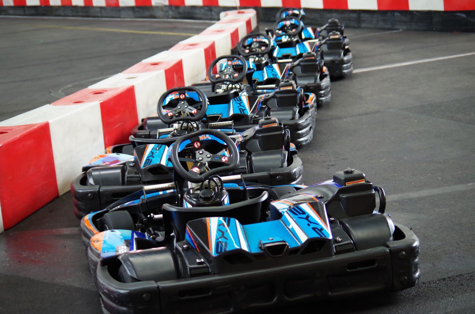 Pentax K-500 sample photo. Go karts, race, ride photography