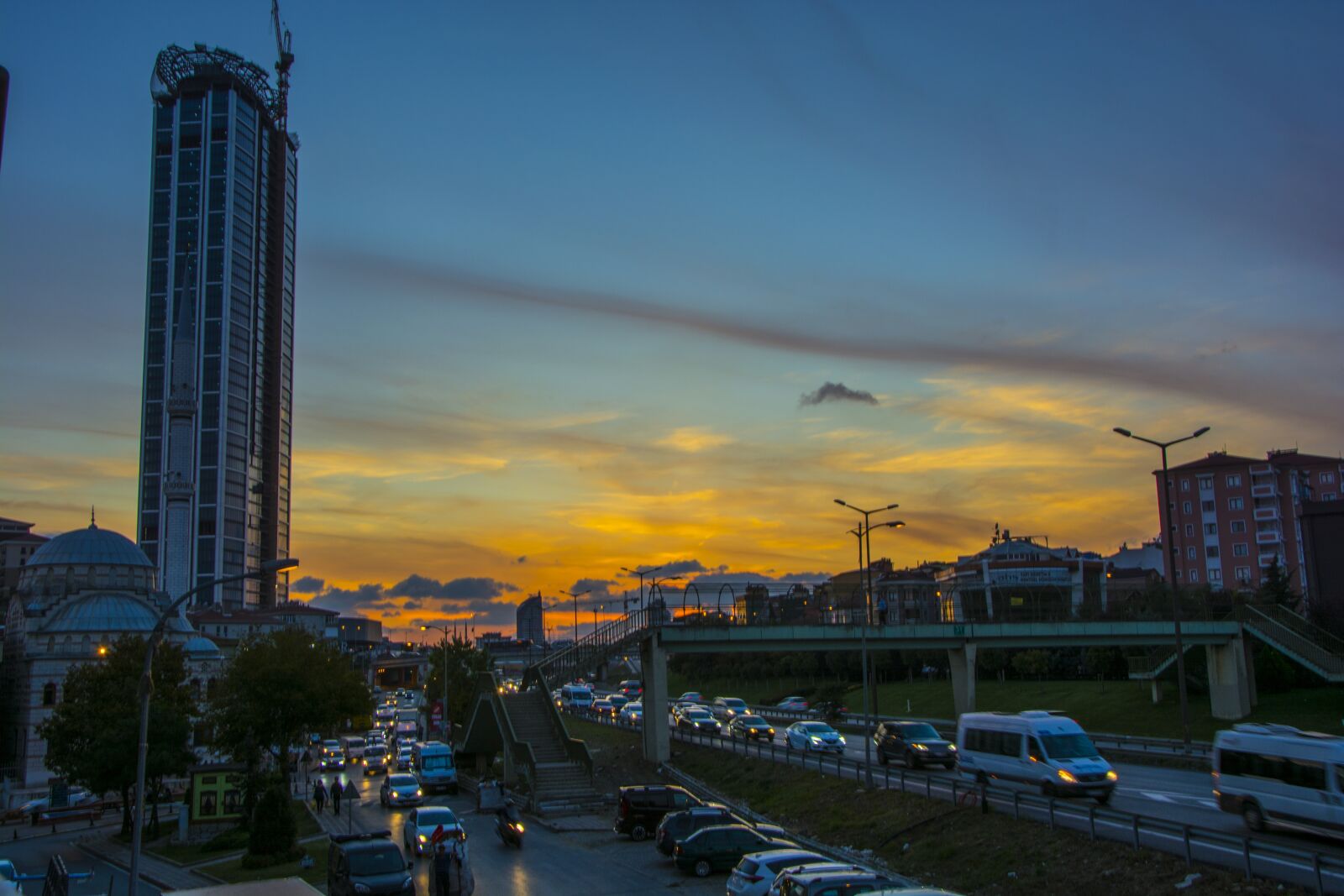 Nikon D5200 sample photo. Sunset, city, architecture photography