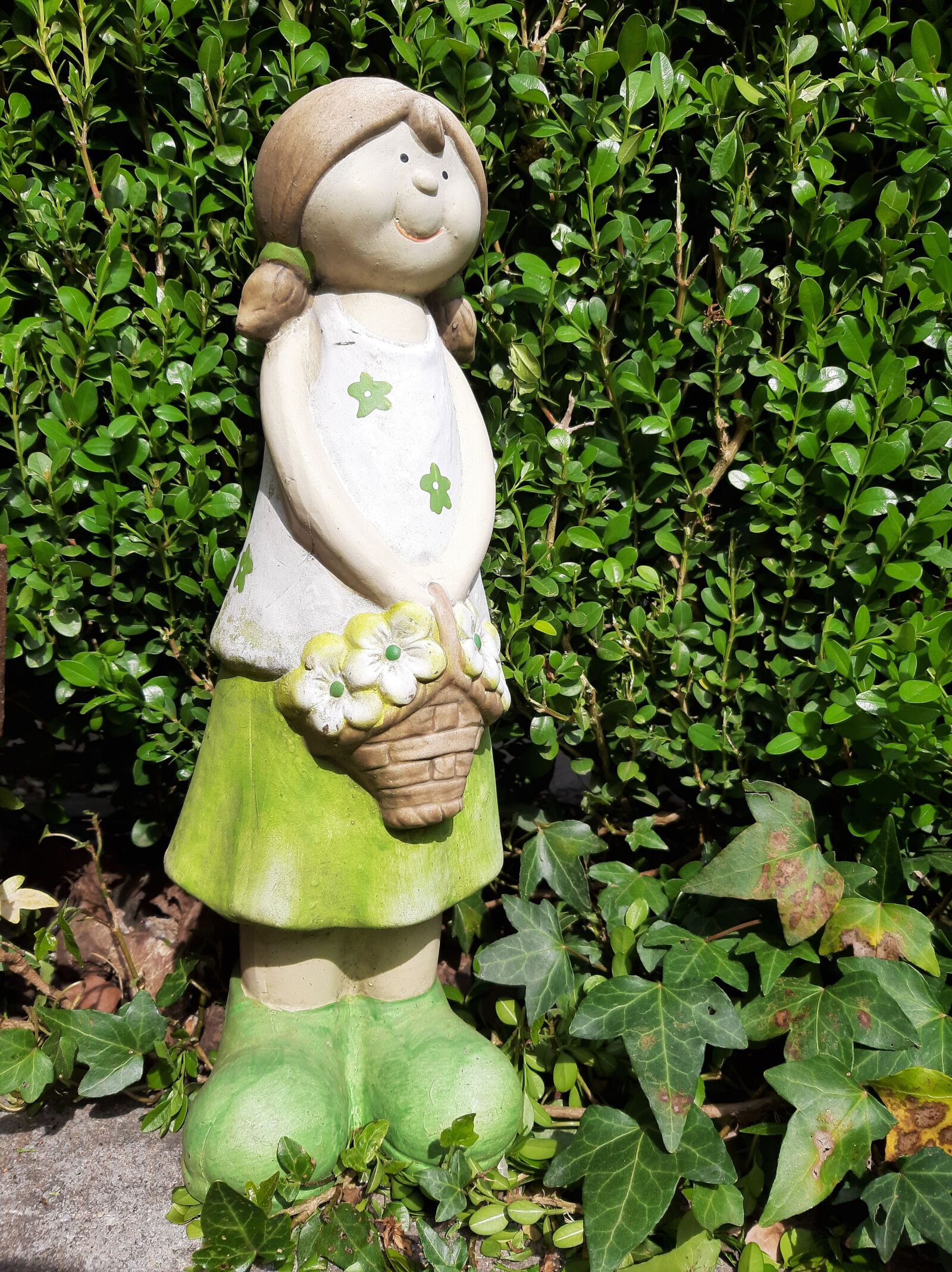 Samsung Galaxy A50 sample photo. Gnome, garden, dwarf photography