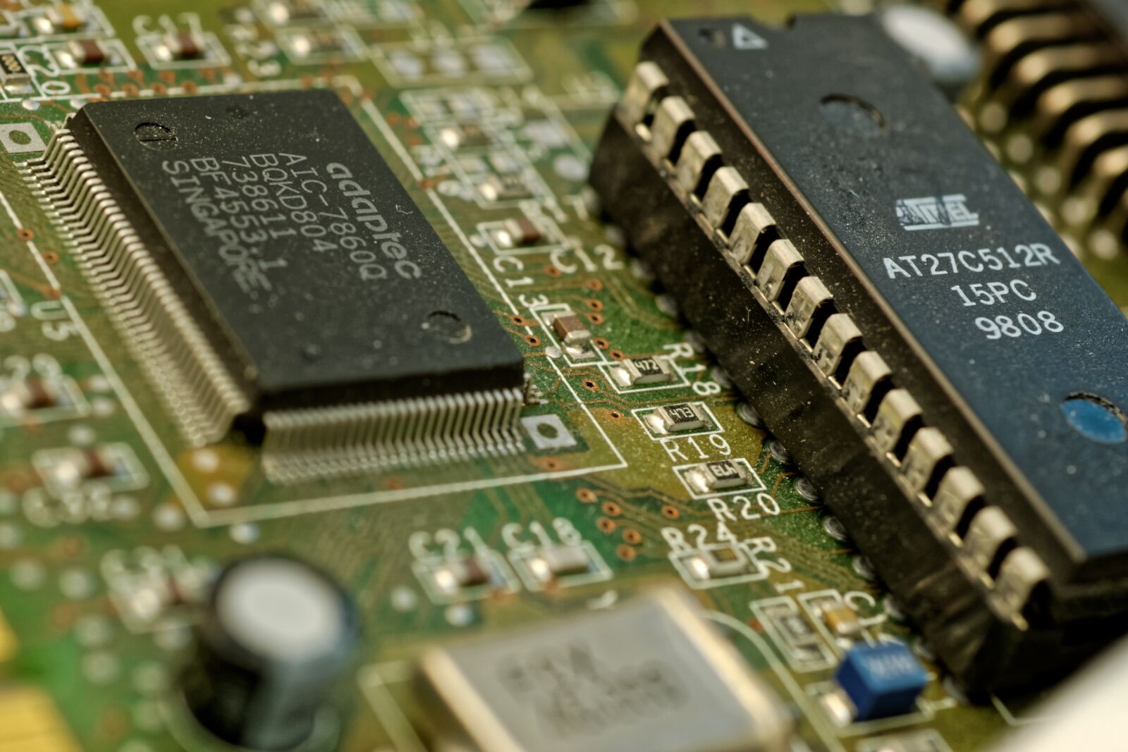 Nikon D50 sample photo. Chip, electronics, component photography