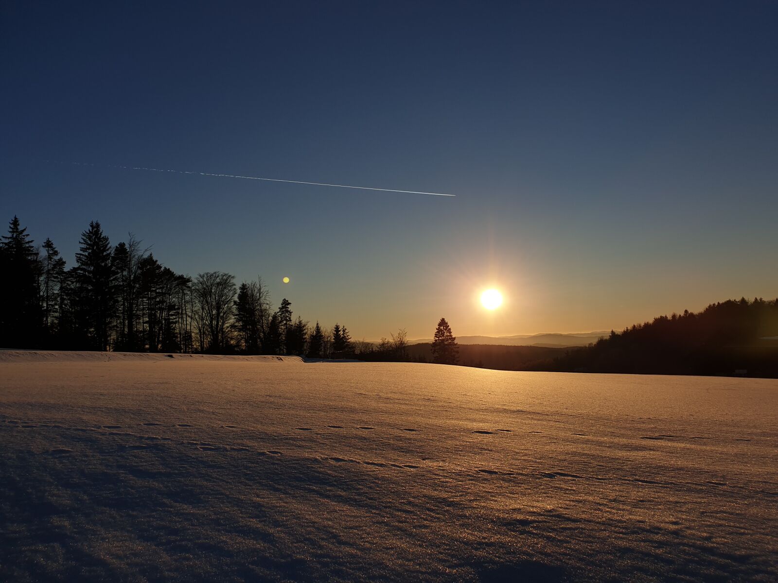 Samsung SM-G965F sample photo. Snow, sunset, wide photography