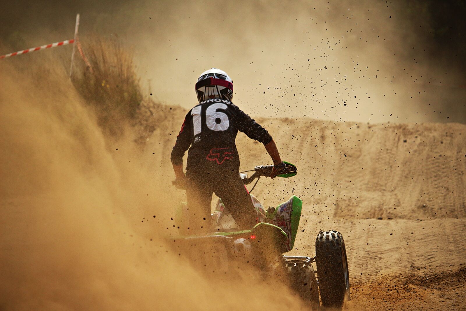 Canon EOS 100D (EOS Rebel SL1 / EOS Kiss X7) sample photo. Enduro, motorsport, atv photography