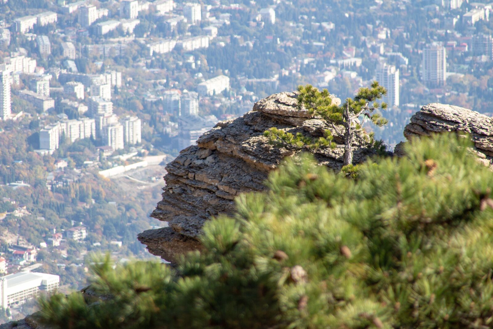 Canon TS-E 90mm F2.8 Tilt-Shift sample photo. Yalta, crimea, landscape photography