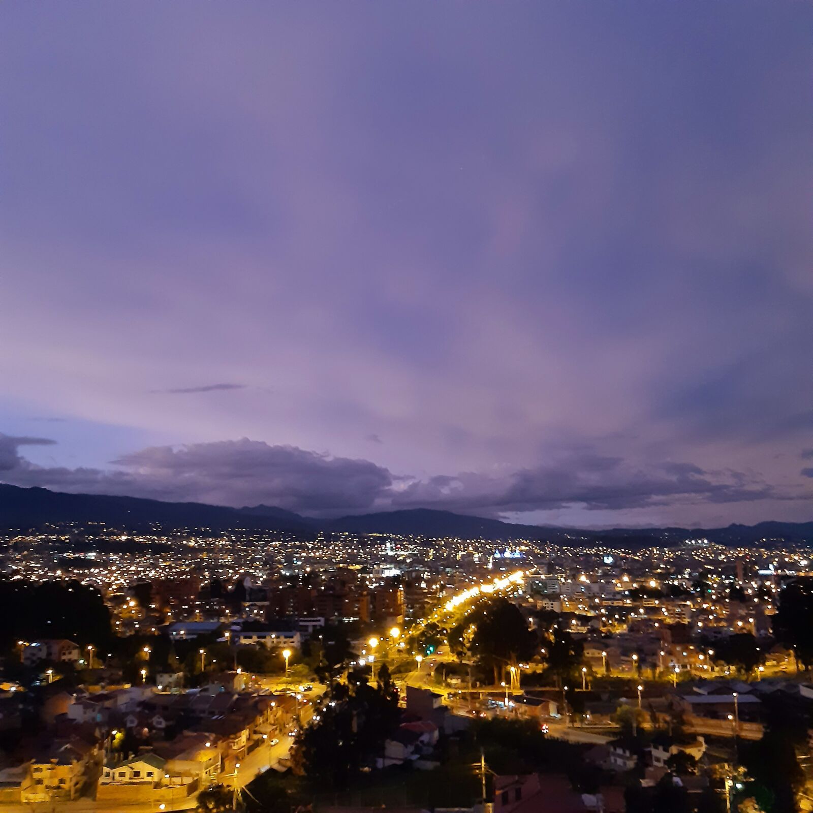 Samsung Galaxy A30 sample photo. Atardecer, cuenca, ecuador photography