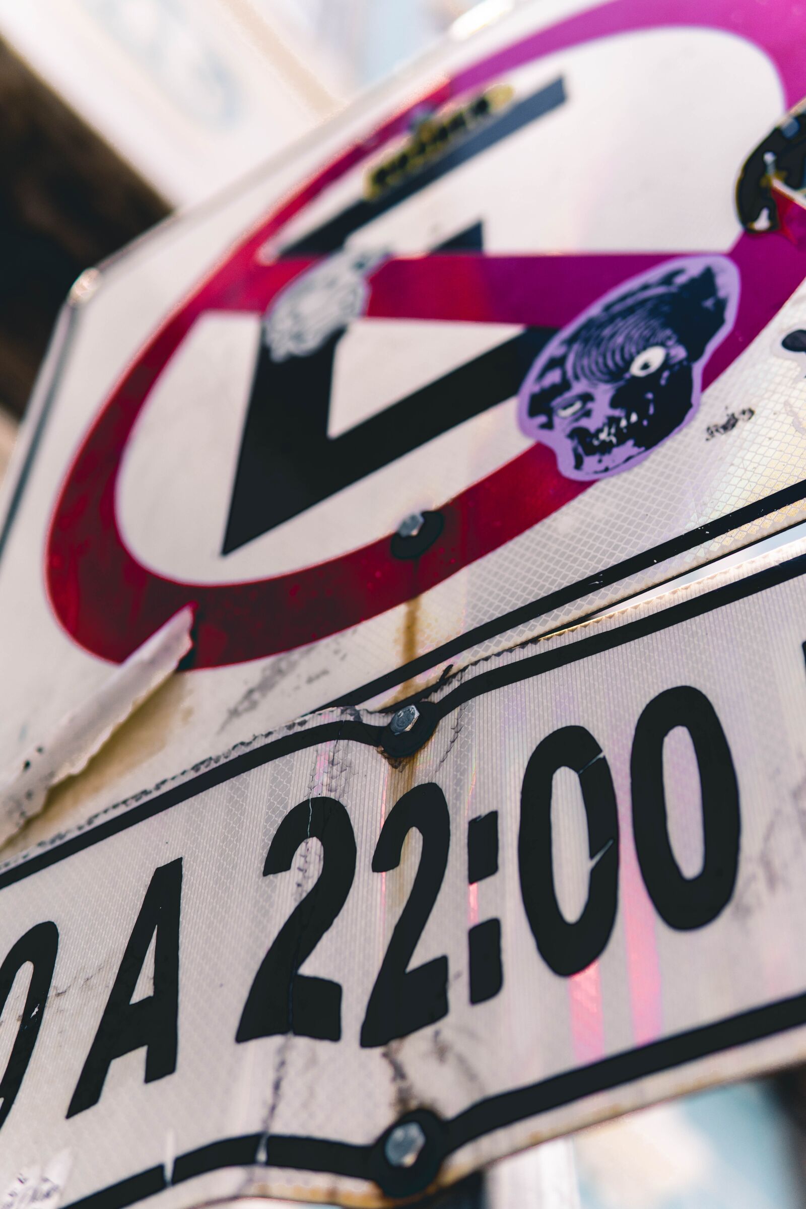 30mm F1.4 DC DN | Contemporary 016 sample photo. No parking, anounce, traffic photography