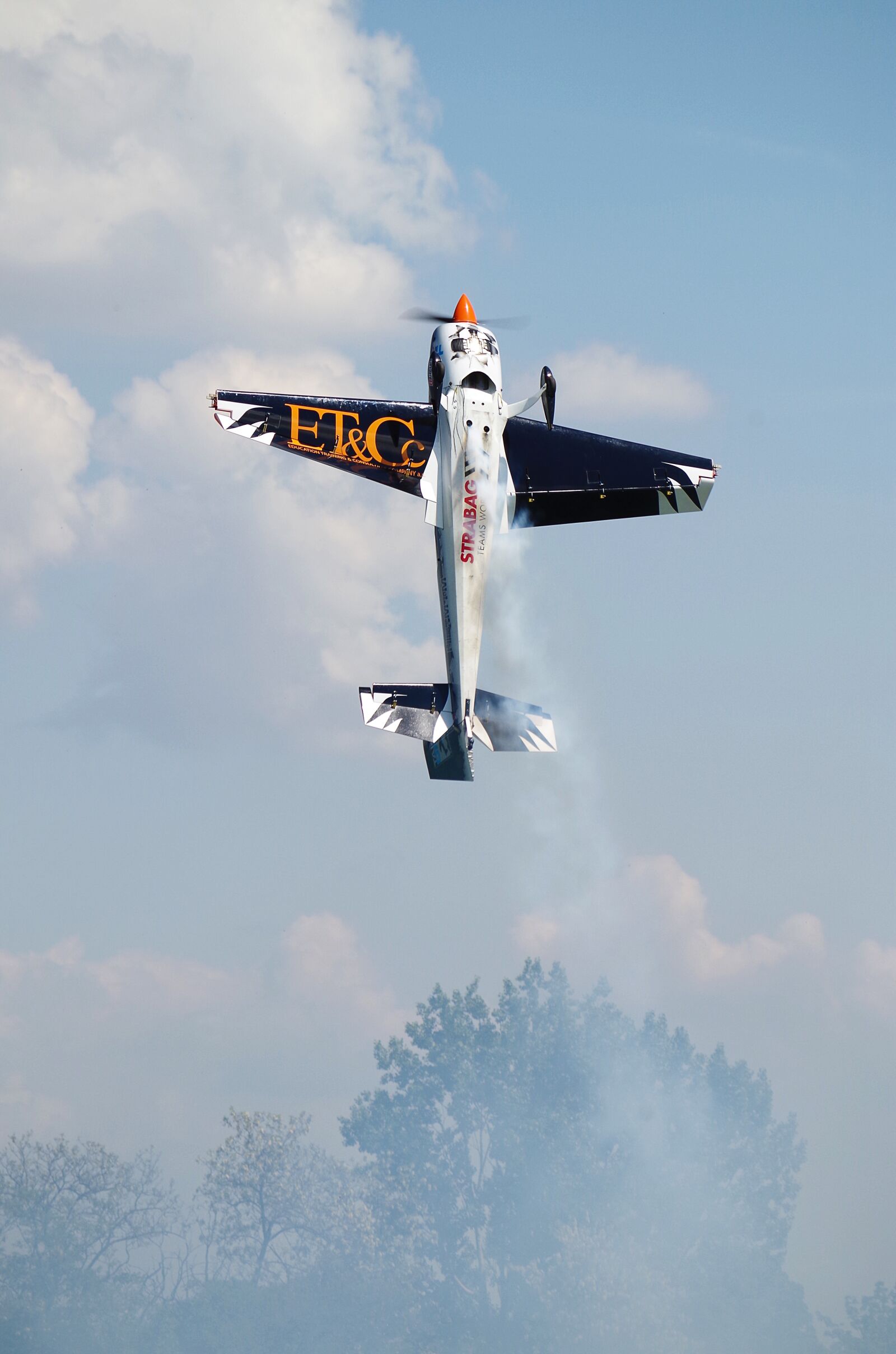 Pentax K-500 sample photo. Aircraft, fly, model photography