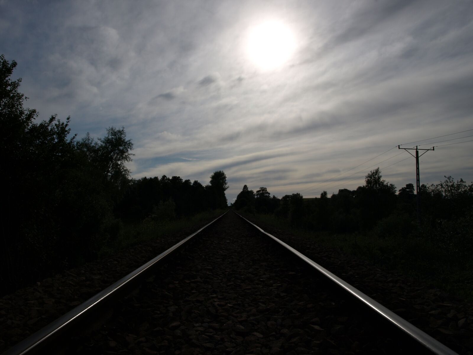 Olympus E-510 (EVOLT E-510) sample photo. Railroad tracks, rails, view photography