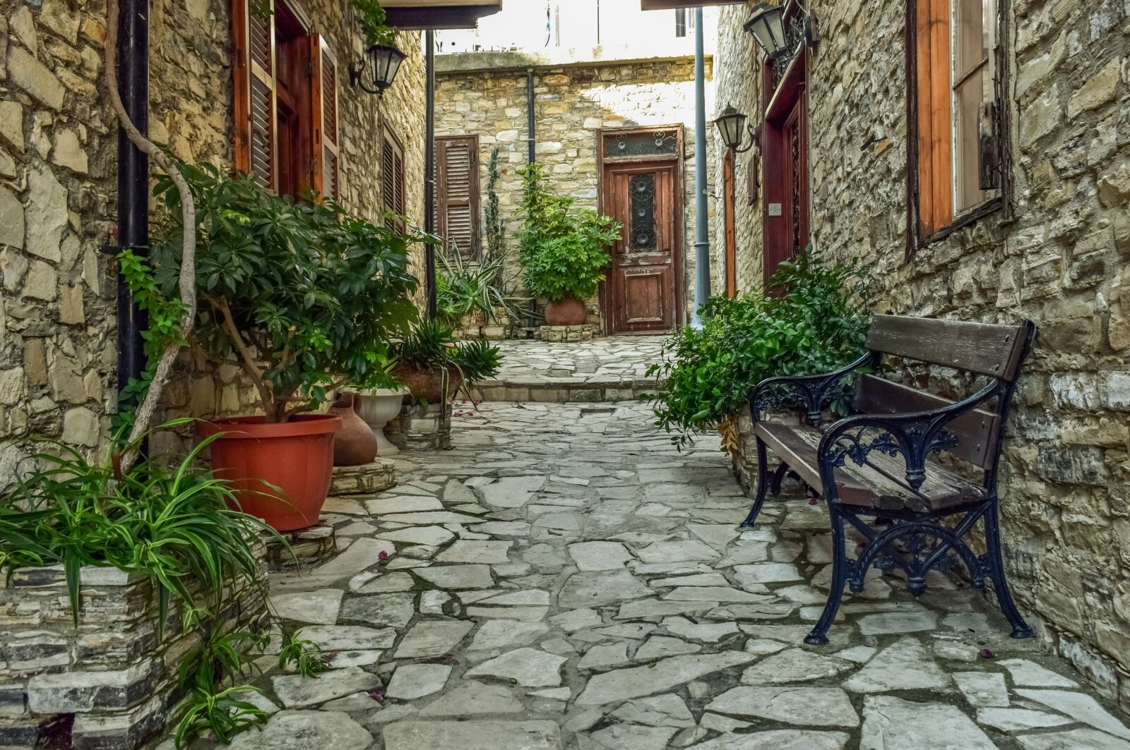 Nikon D3300 sample photo. Backstreet, village, architecture photography