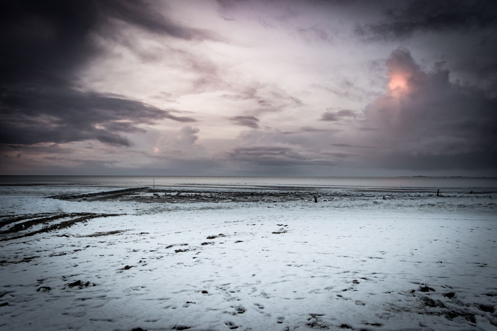 Nikon D5500 sample photo. Coast, sunset, snow photography