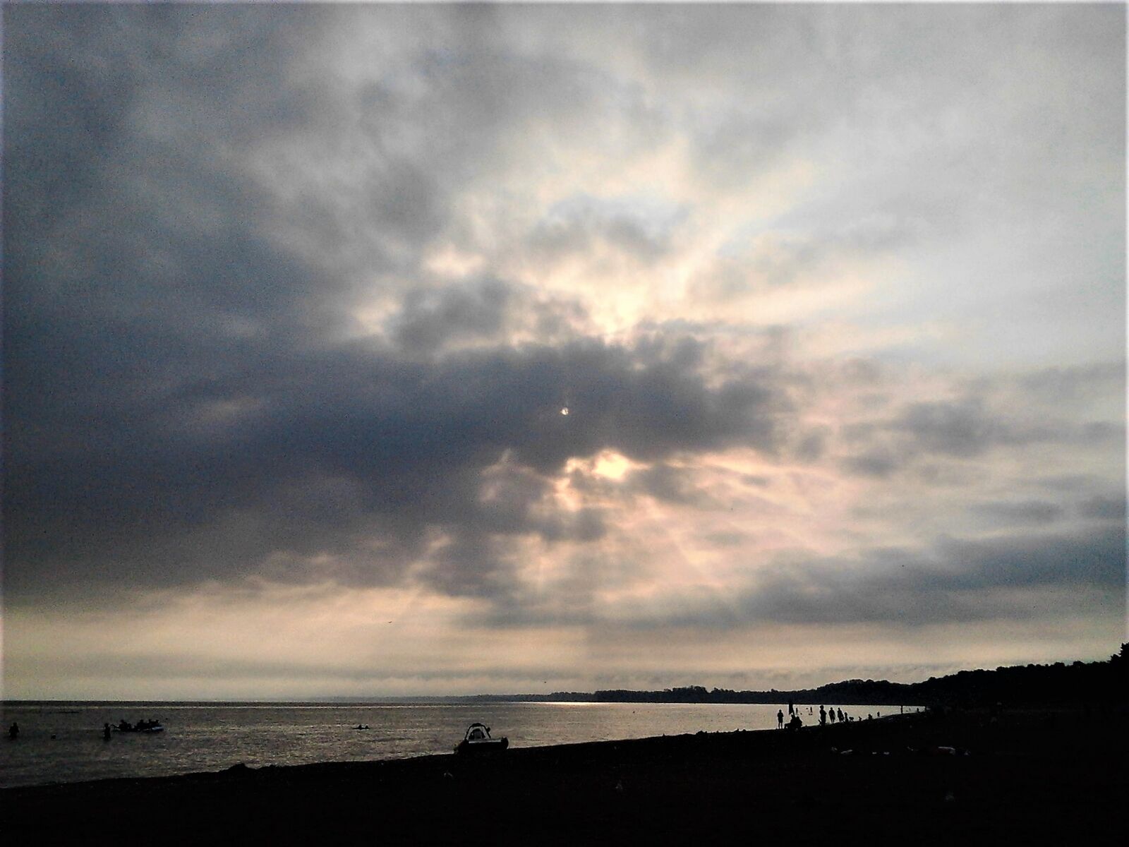 Samsung Galaxy Mini sample photo. Sunset, beach, sea photography