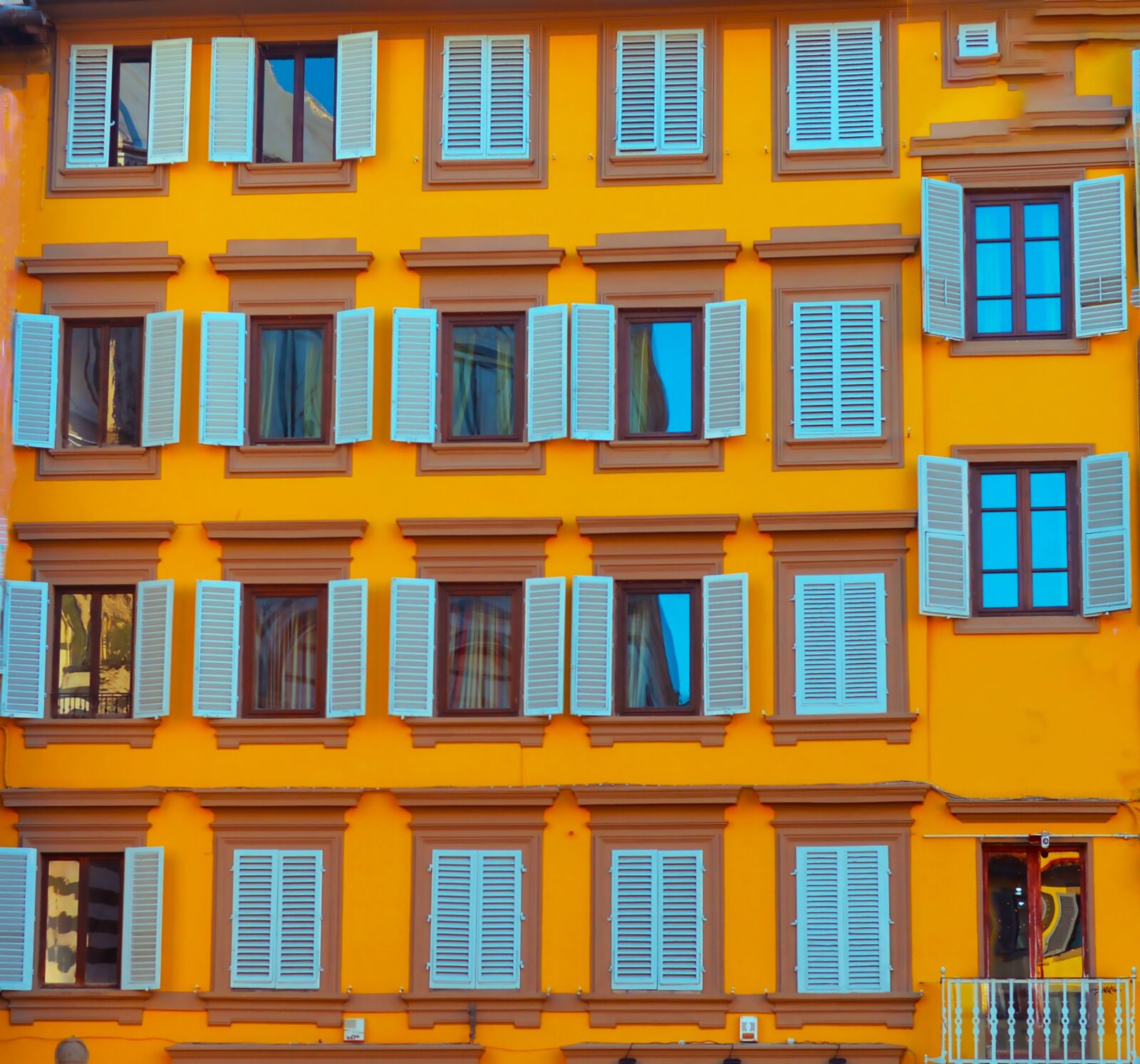 Nikon Df sample photo. Windows, window shutters, window photography