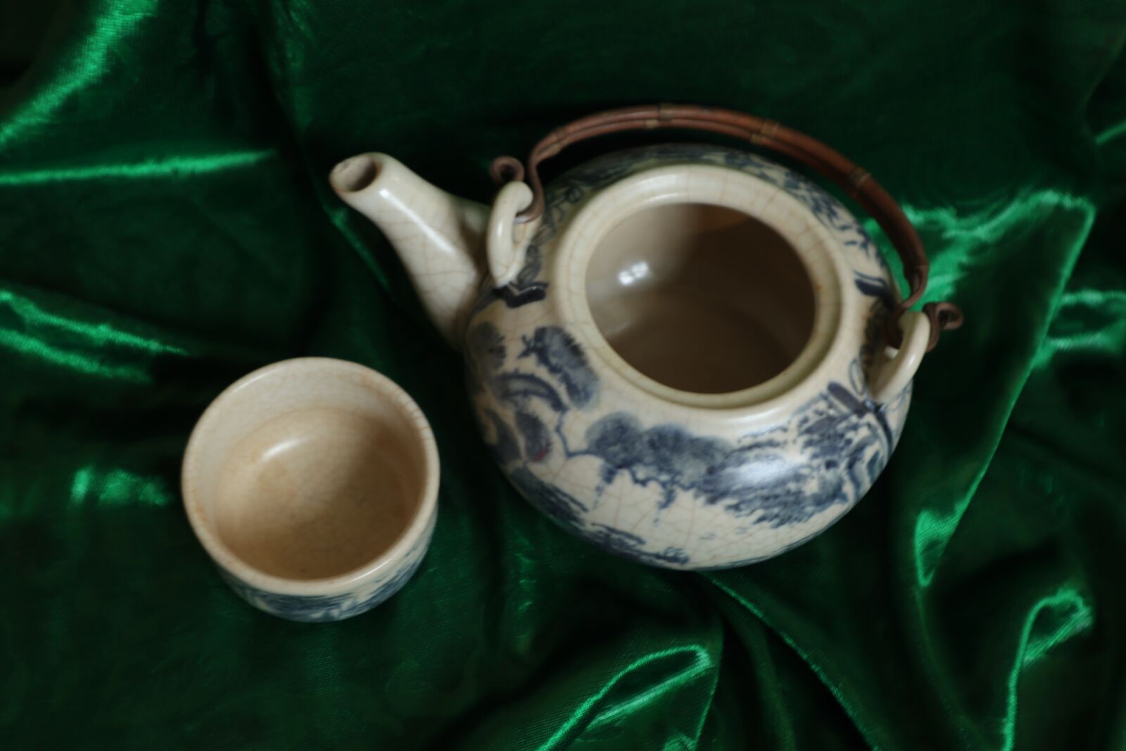 Canon EOS M50 (EOS Kiss M) sample photo. Warm tea, cup, green photography