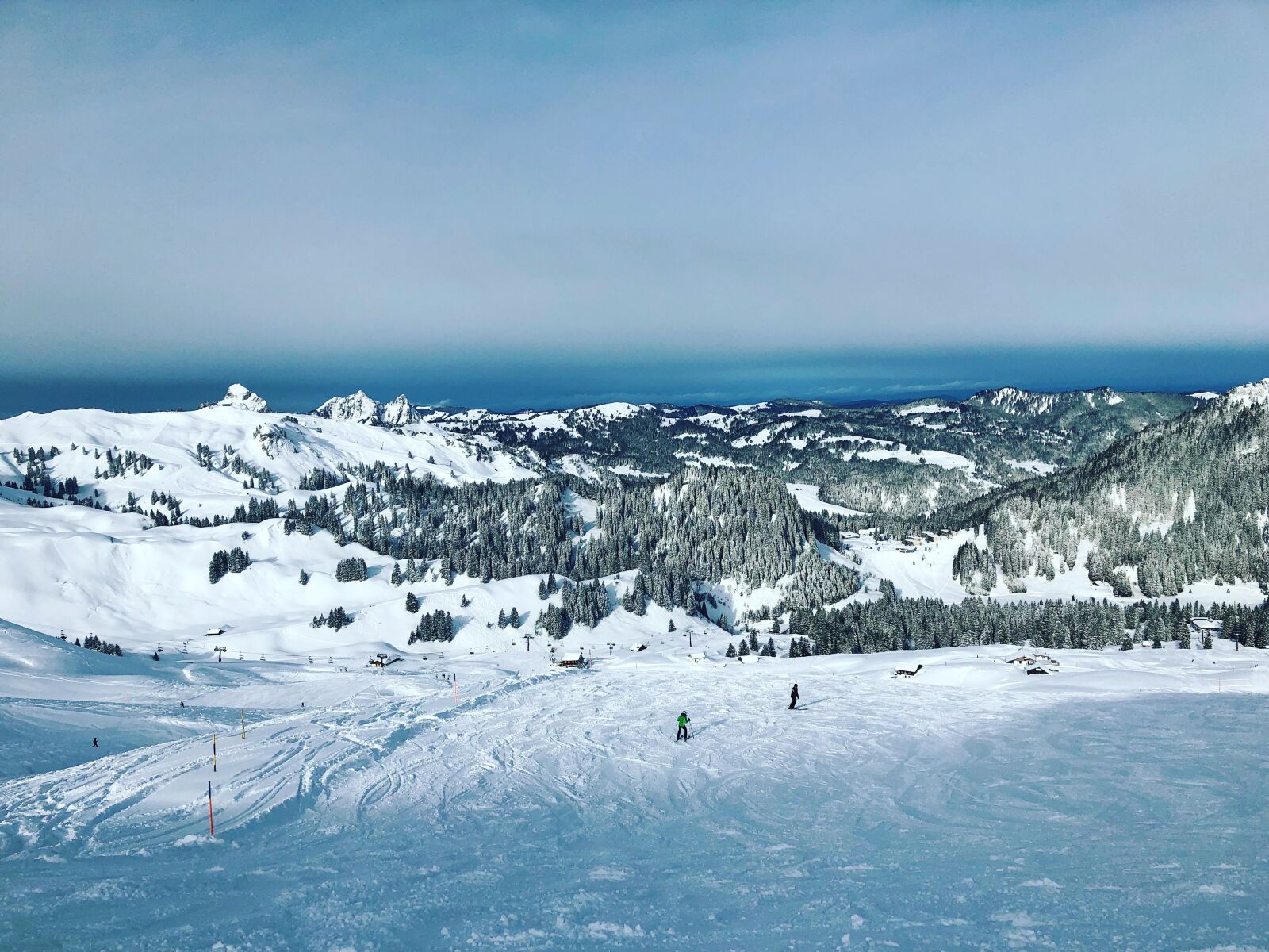 Apple iPhone 8 Plus sample photo. Skiing, ski, nature photography