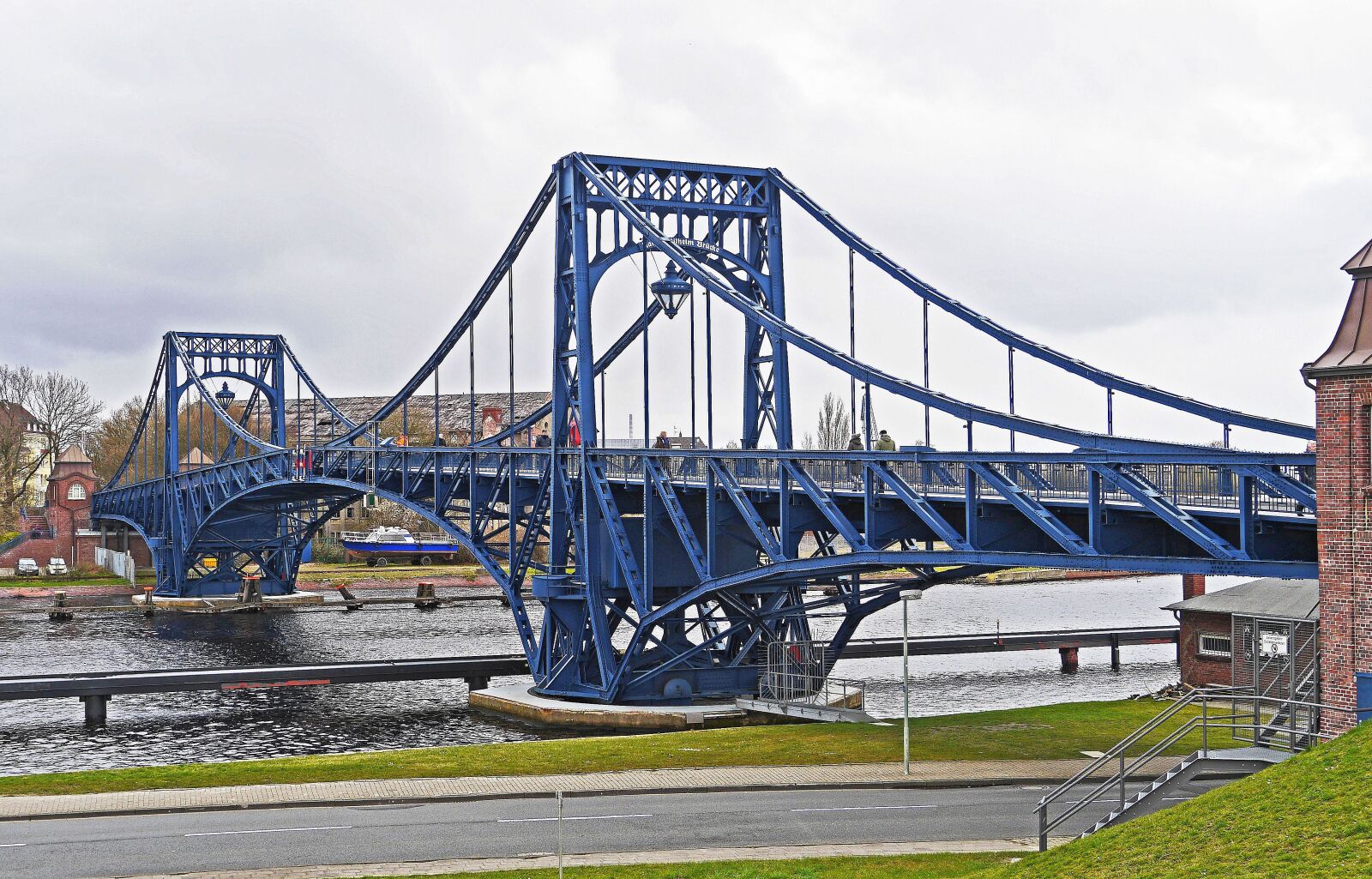 Panasonic Lumix DMC-GH3 sample photo. Kaiser wilhelm bridge, wilhelmshaven photography