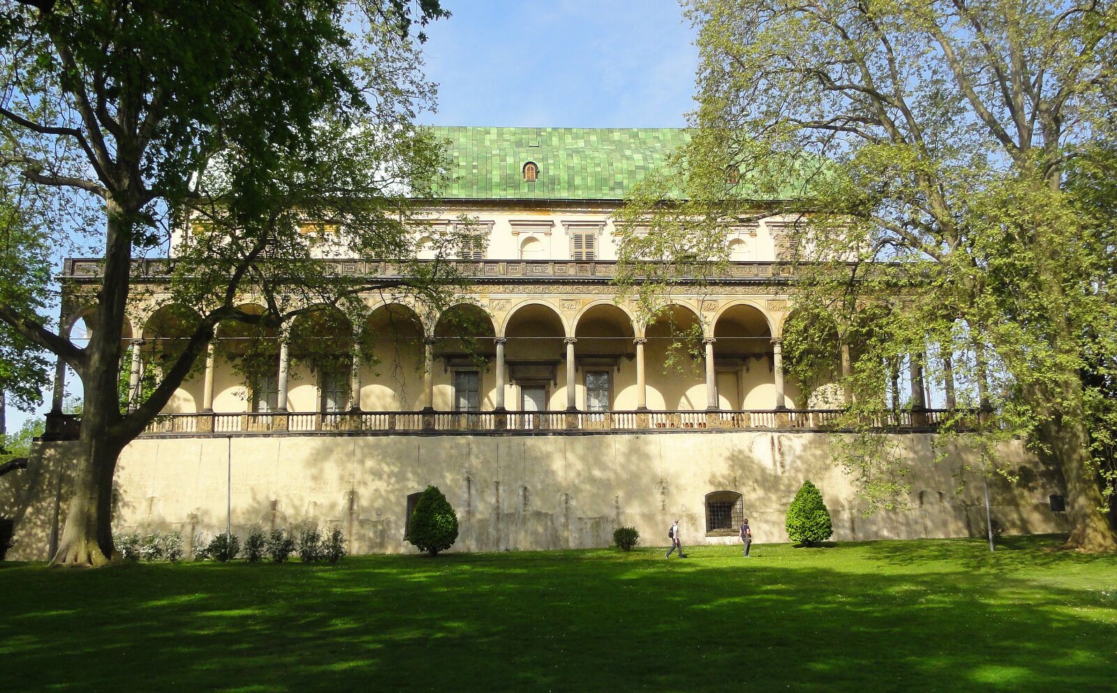 Sony DSC-HX5V sample photo. Renaissance villa, prague, czechia photography