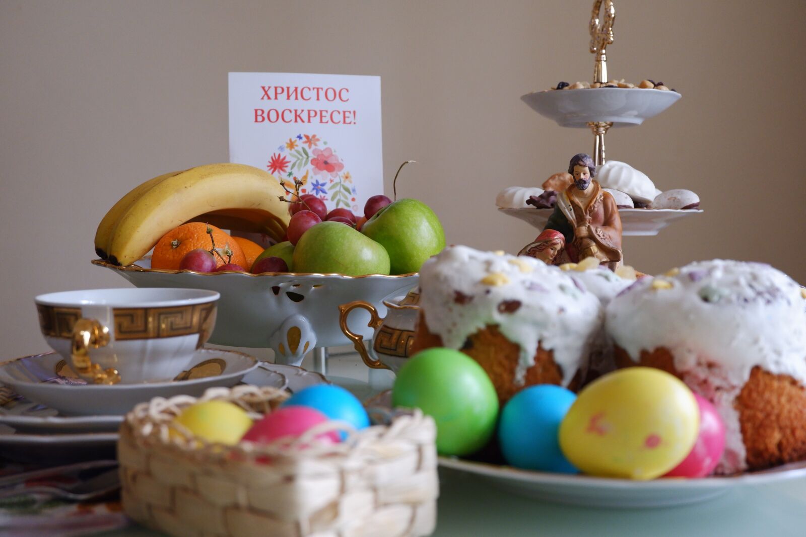 Fujifilm X-T100 sample photo. Easter, eggs, easter cake photography