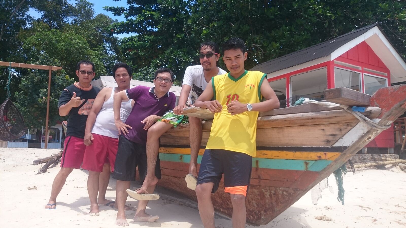 Sony Xperia Z1 Compact sample photo. Pantai, pulau, sirandah photography