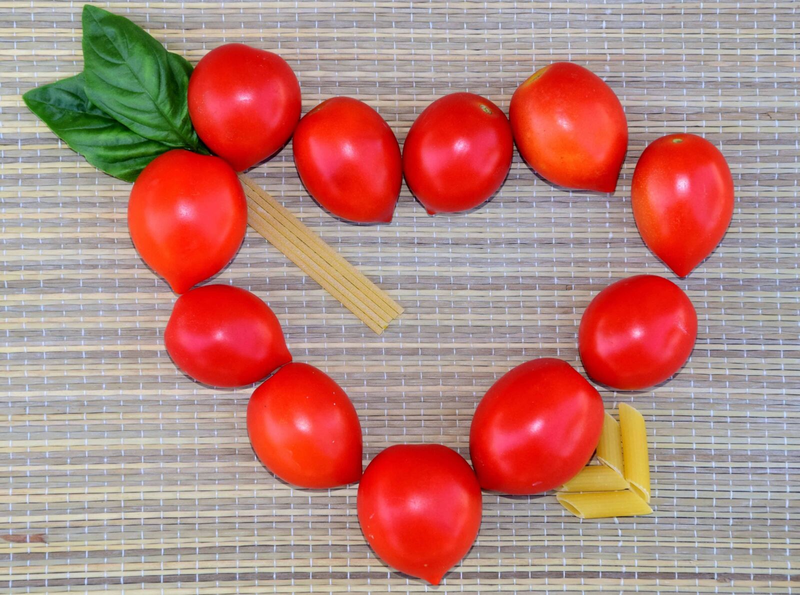 Nikon D3300 sample photo. Tomato, heart, romance, herb photography