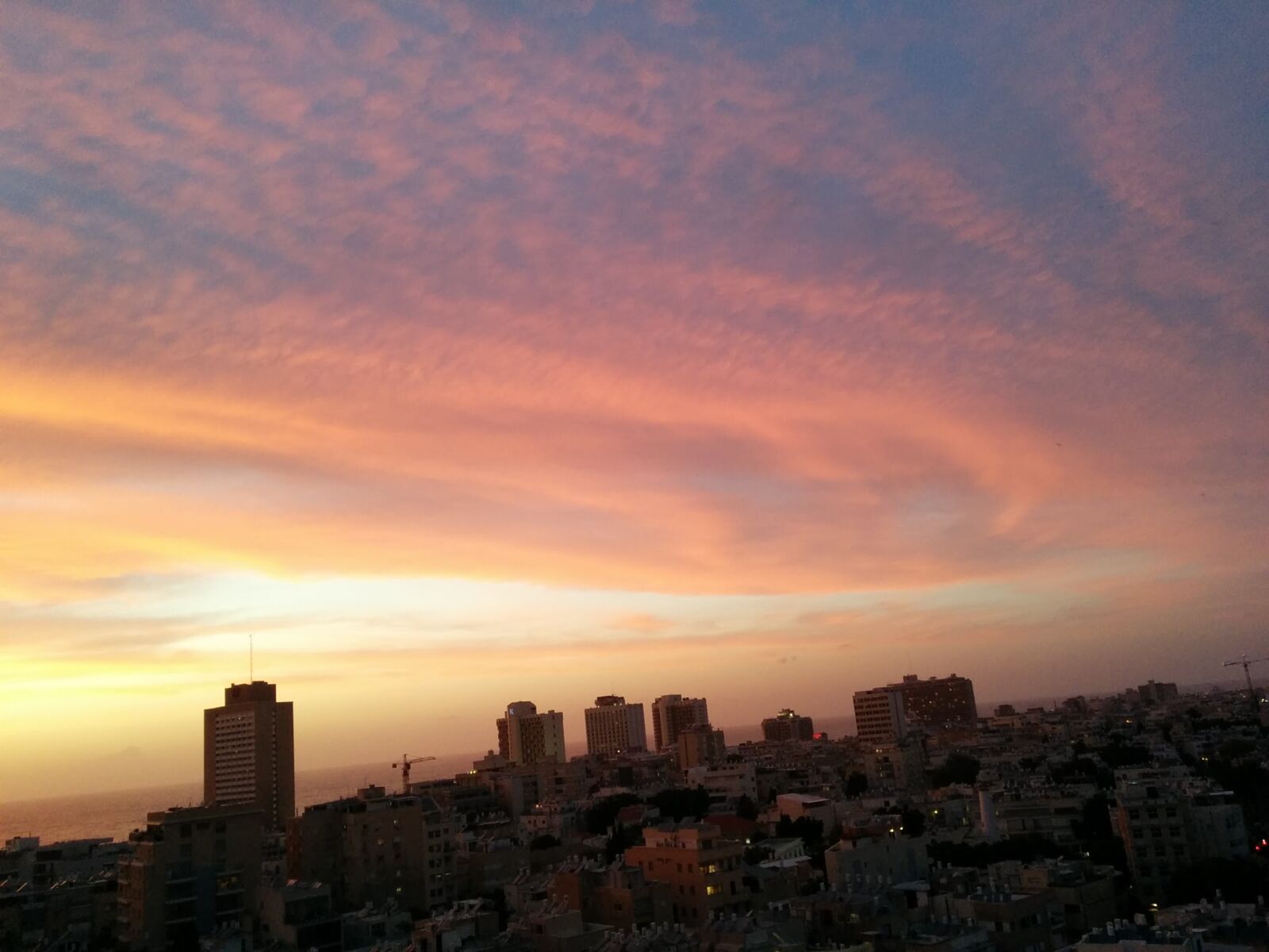 LG Nexus 5 sample photo. Skyline, sunset photography