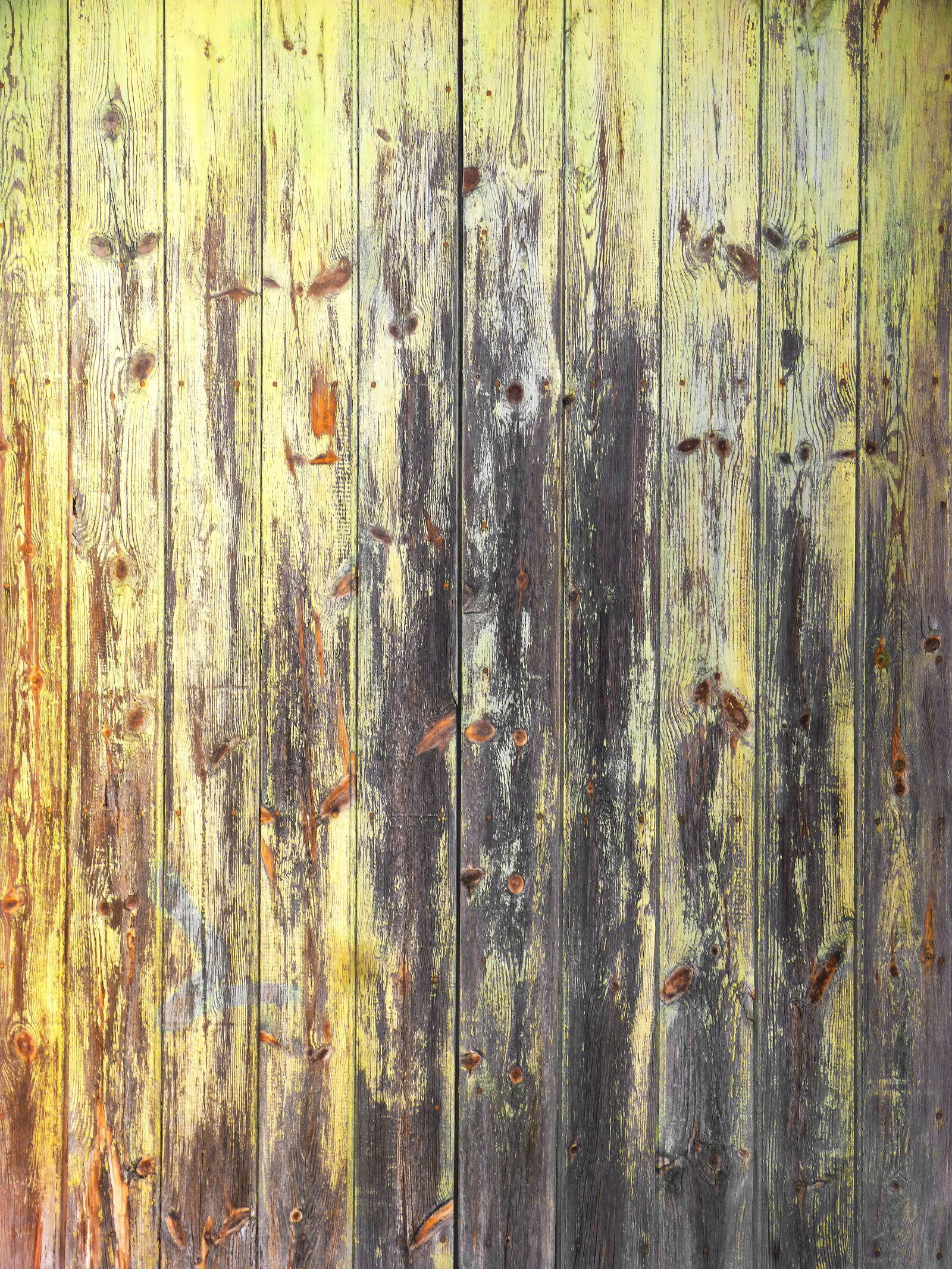 Panasonic DMC-FZ62 sample photo. Door, wood, old photography