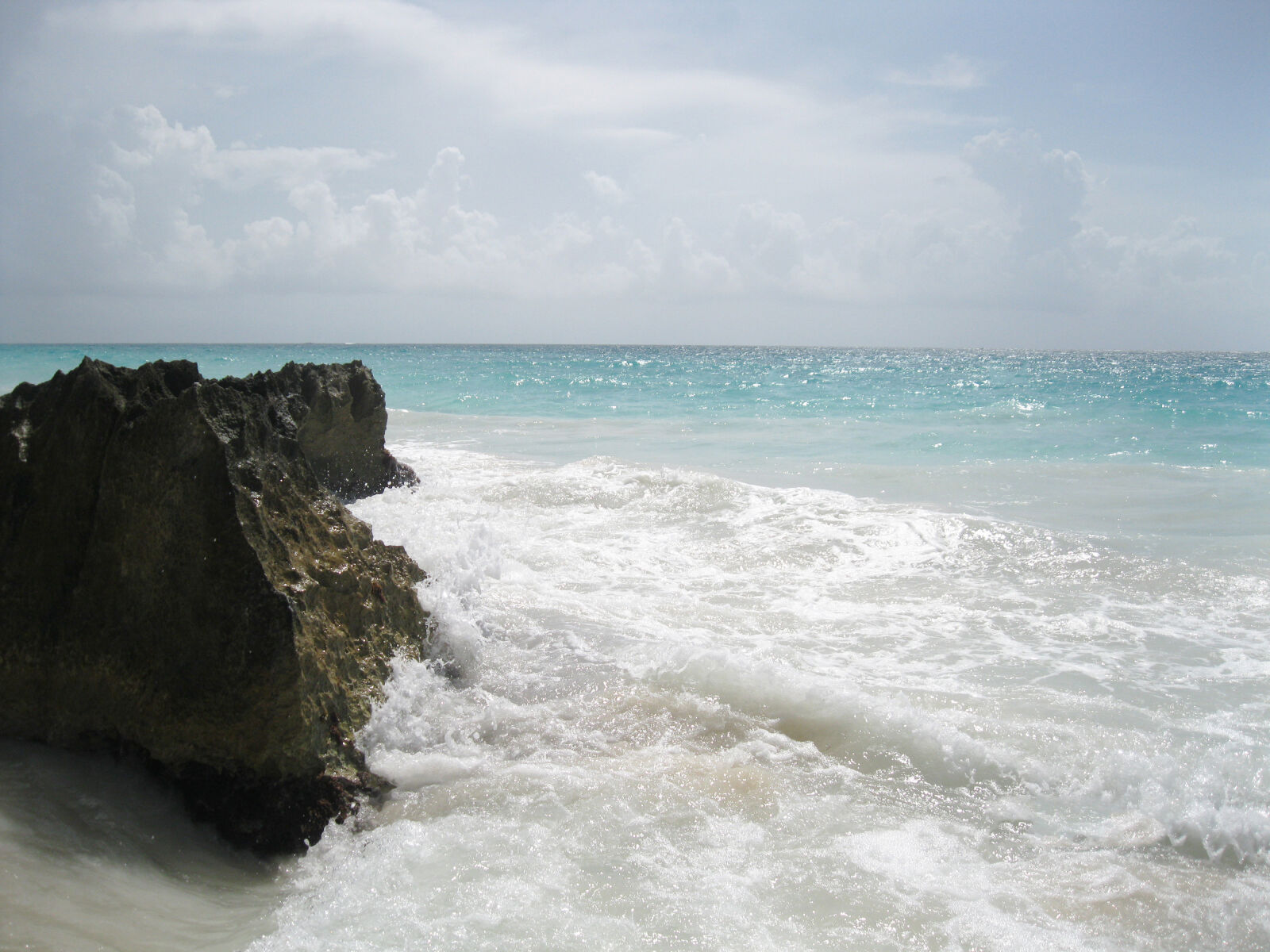 Canon PowerShot A3100 IS sample photo. Rock, waves, sea, coast photography
