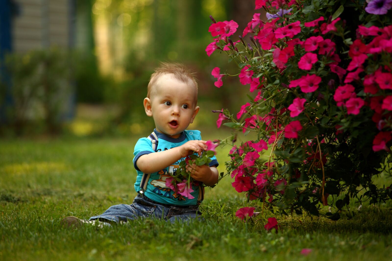 Canon EOS 5D Mark II sample photo. Baby, kid, park photography