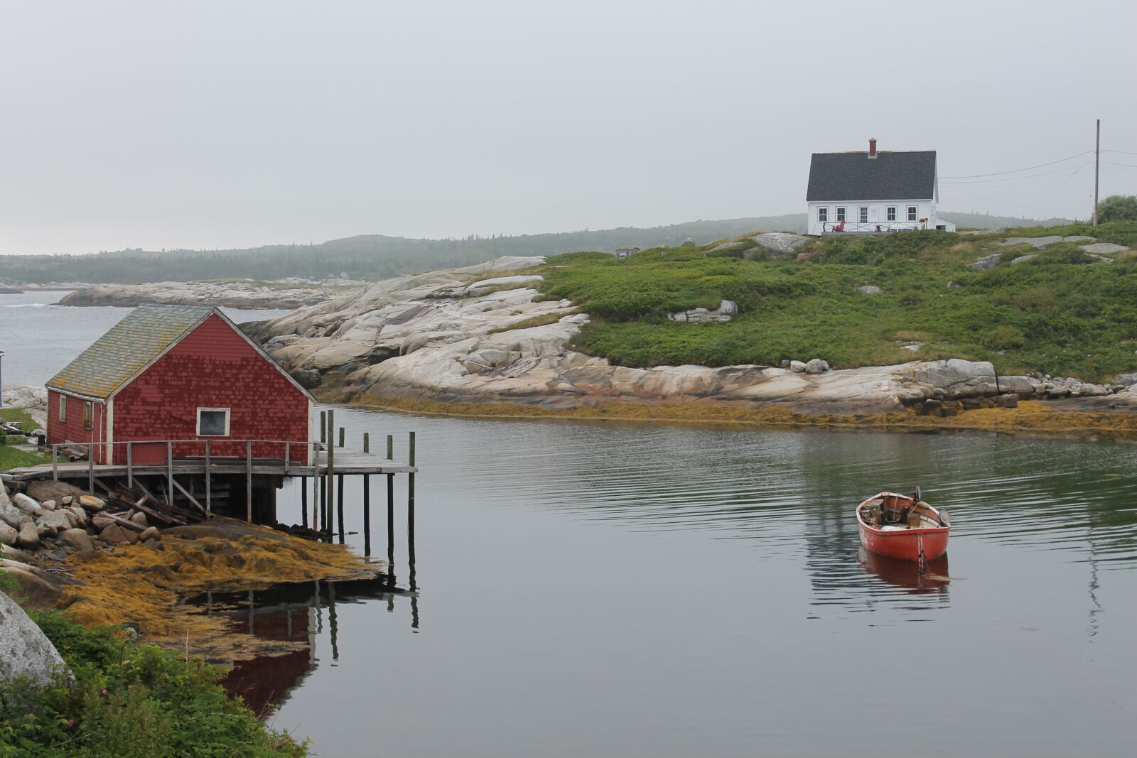 Canon EOS 1100D (EOS Rebel T3 / EOS Kiss X50) sample photo. Peggy's cove, landscape, sea photography