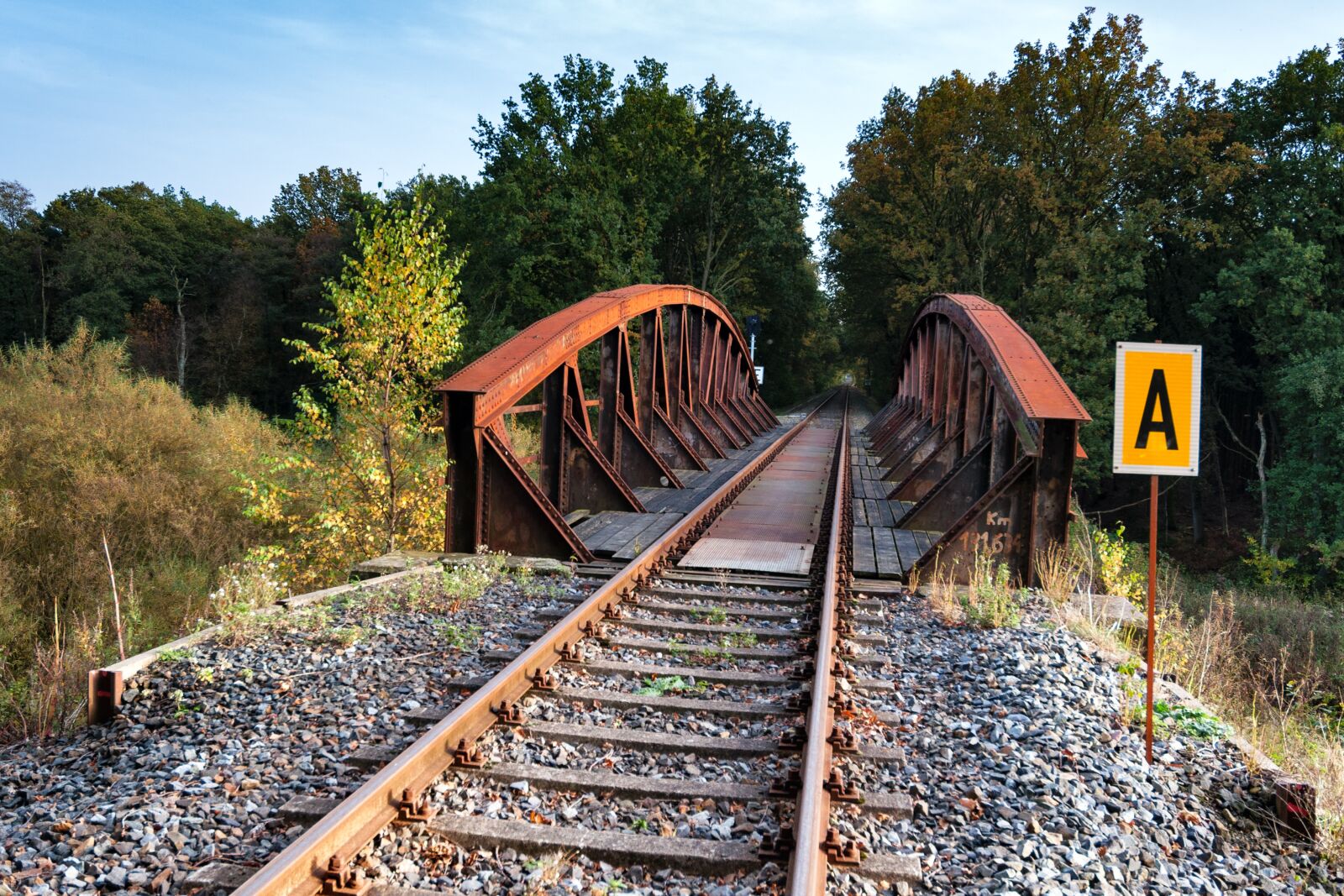 Nikon D90 sample photo. Old, steel, arch photography