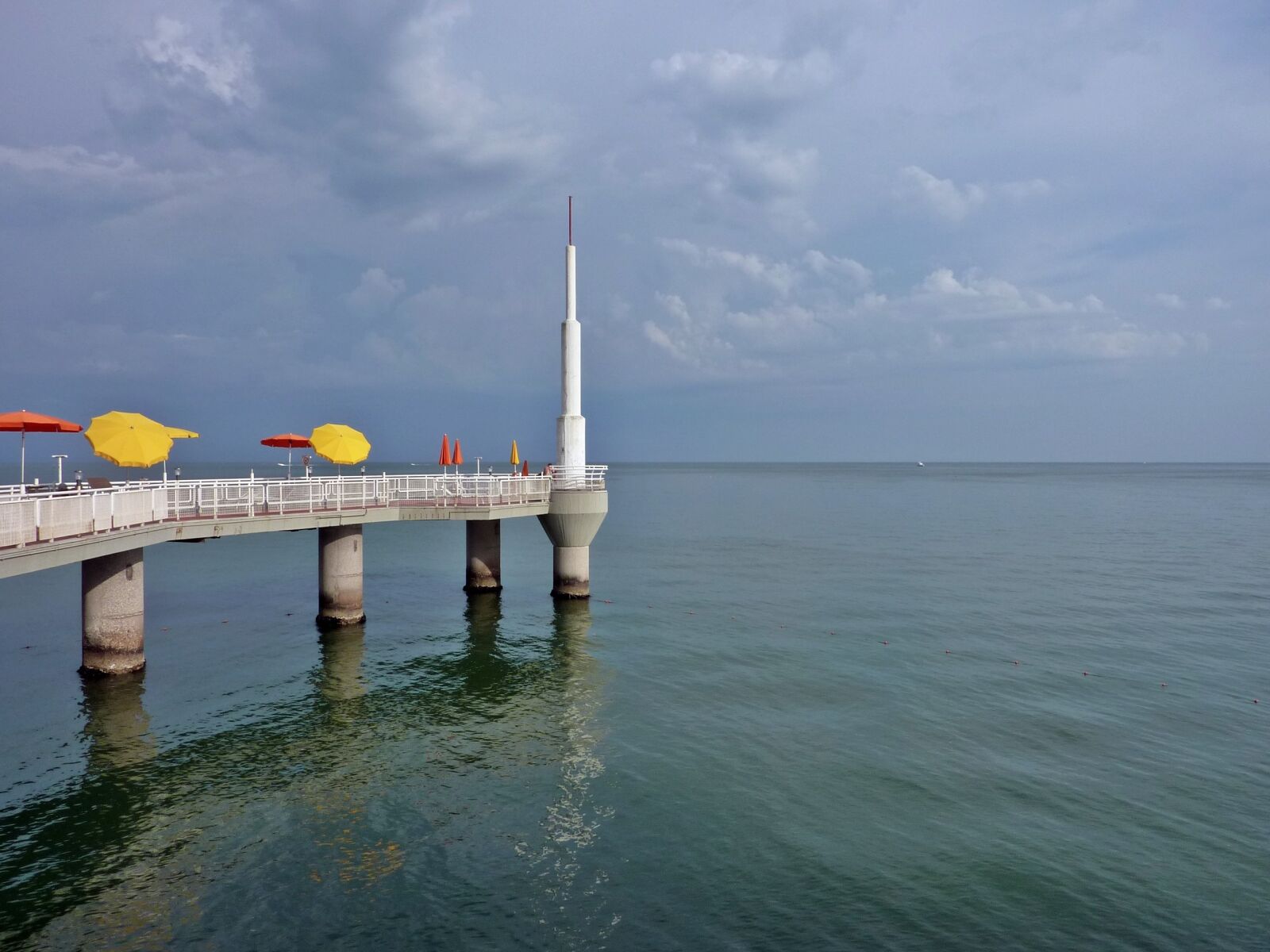 Panasonic Lumix DMC-ZS1 (Lumix DMC-TZ6) sample photo. Pier, jetty, sea photography