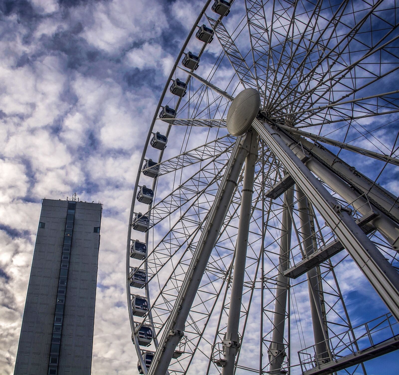 Nikon D7100 sample photo. Ferris wheel, roll along photography