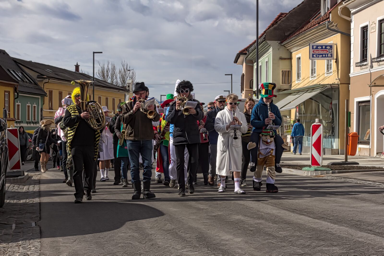 Canon EOS 650D (EOS Rebel T4i / EOS Kiss X6i) sample photo. Carnival, masks, masquerade photography