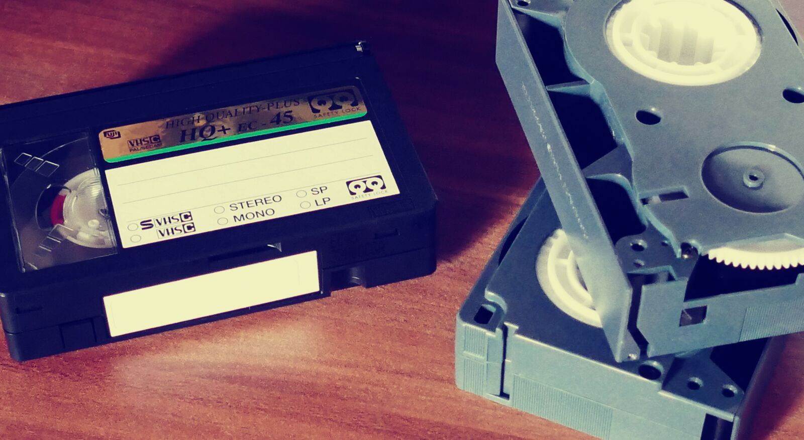 Panasonic Lumix DMC-FZ1000 sample photo. 3, vhs, tape, on photography