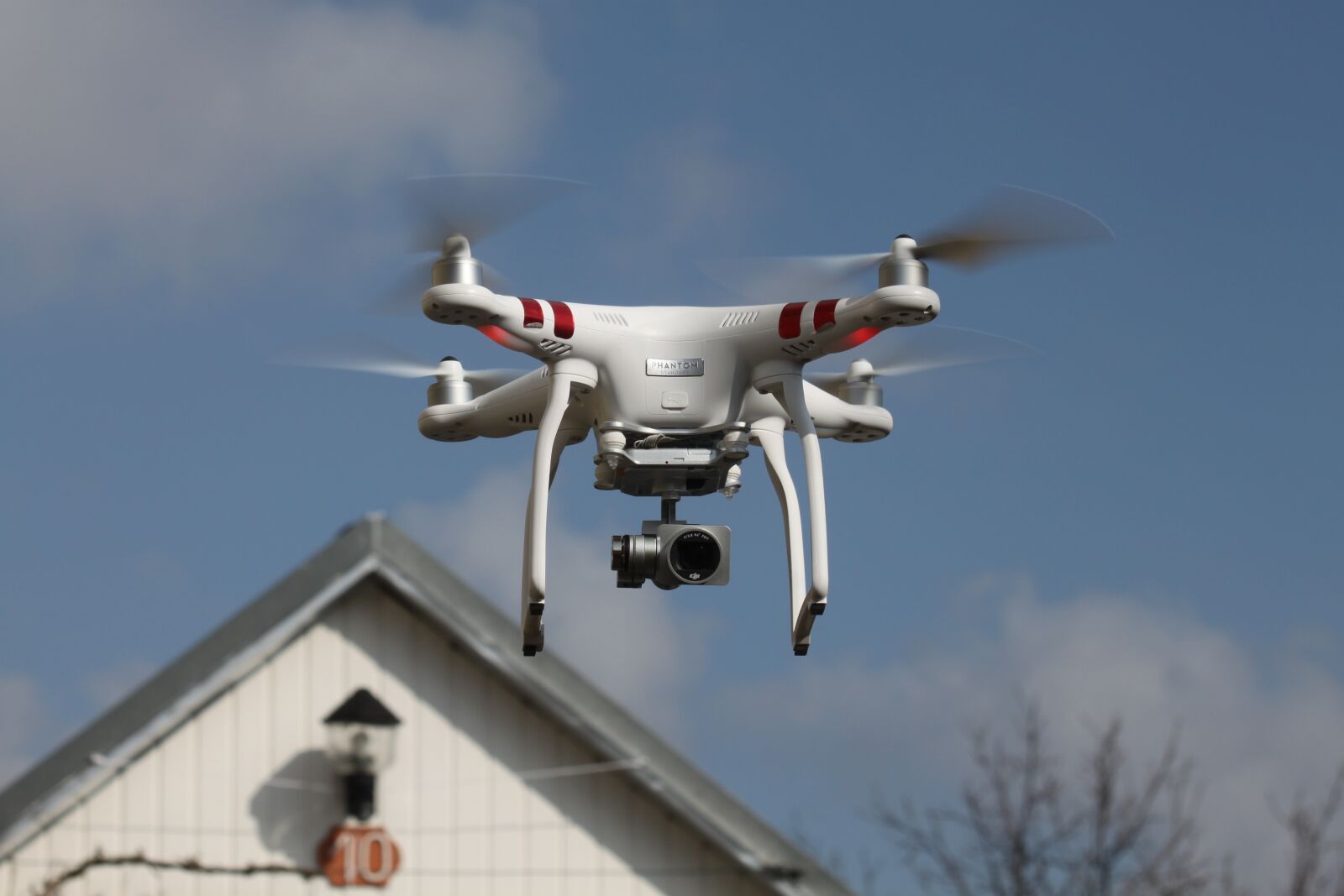 Canon EOS 500D (EOS Rebel T1i / EOS Kiss X3) sample photo. Drone, espionage, curiosity photography