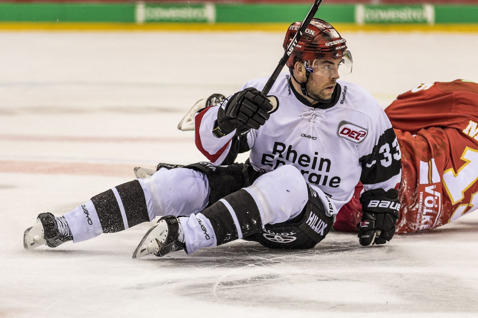 Canon EOS 7D Mark II + Canon EF 70-200mm F2.8L IS II USM sample photo. Del, ice hockey, cologne photography