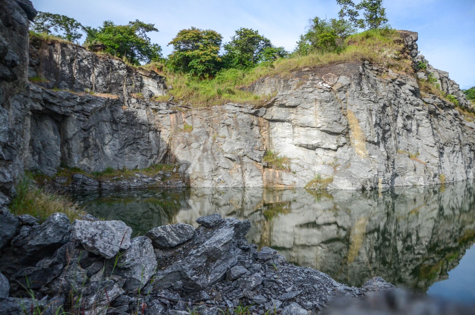 Nikon D7000 sample photo. Quarry, stone, agua photography