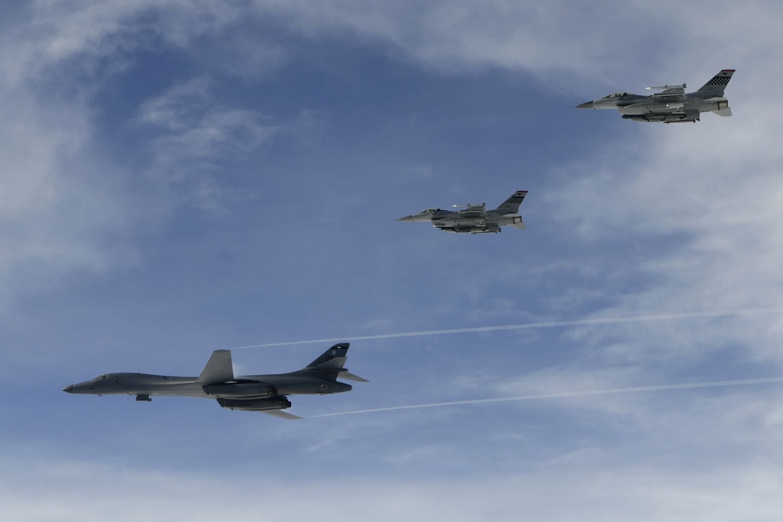 Nikon D5 sample photo. B-1b, lancer, bomber photography