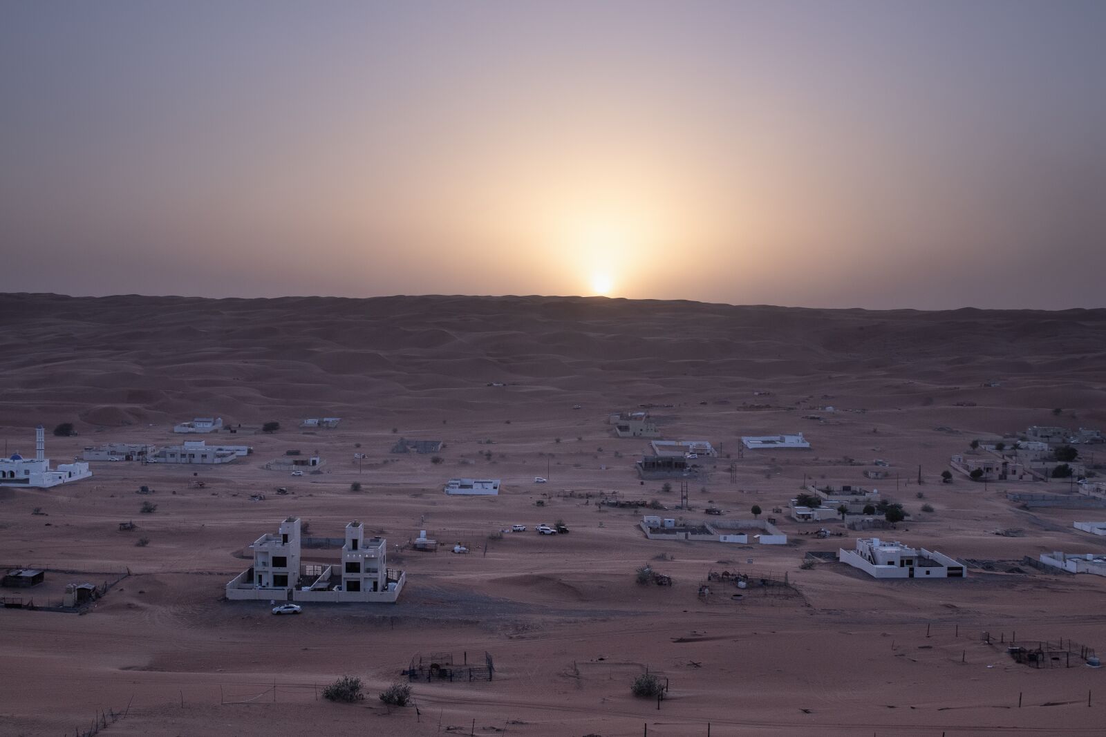 Canon EOS 77D (EOS 9000D / EOS 770D) sample photo. Oman, sand dunes, desert photography