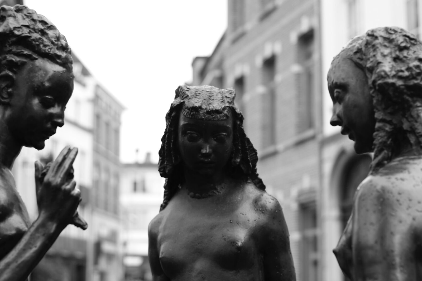 Canon EOS 750D (EOS Rebel T6i / EOS Kiss X8i) sample photo. Art, cityscape, design photography