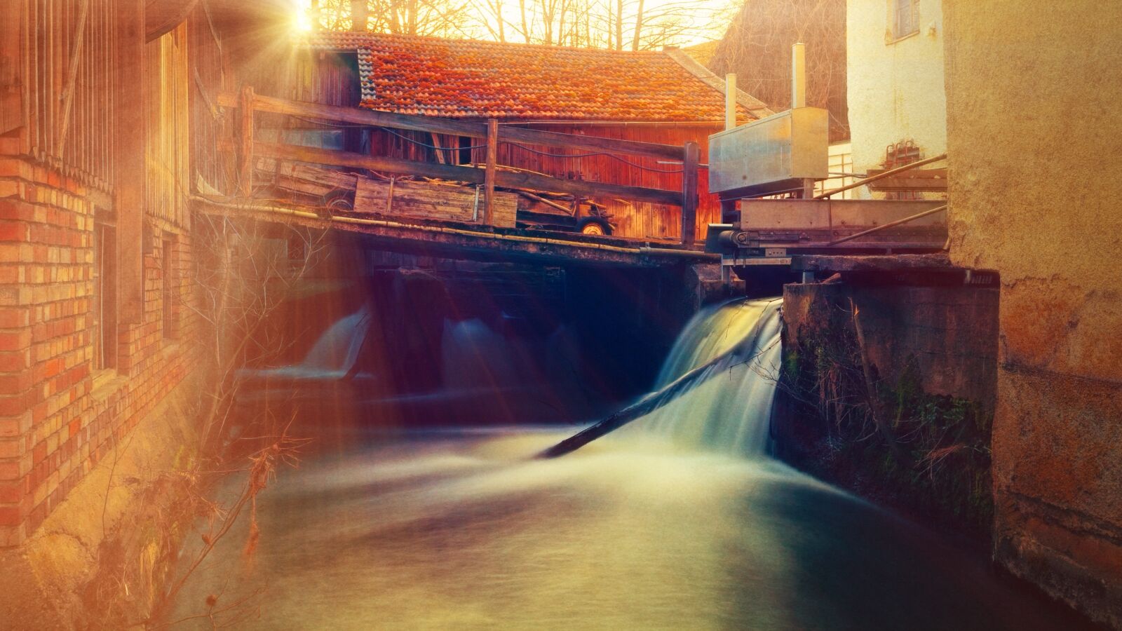 Canon EOS 5D + Canon EF 17-40mm F4L USM sample photo. Water, mill, landscape photography