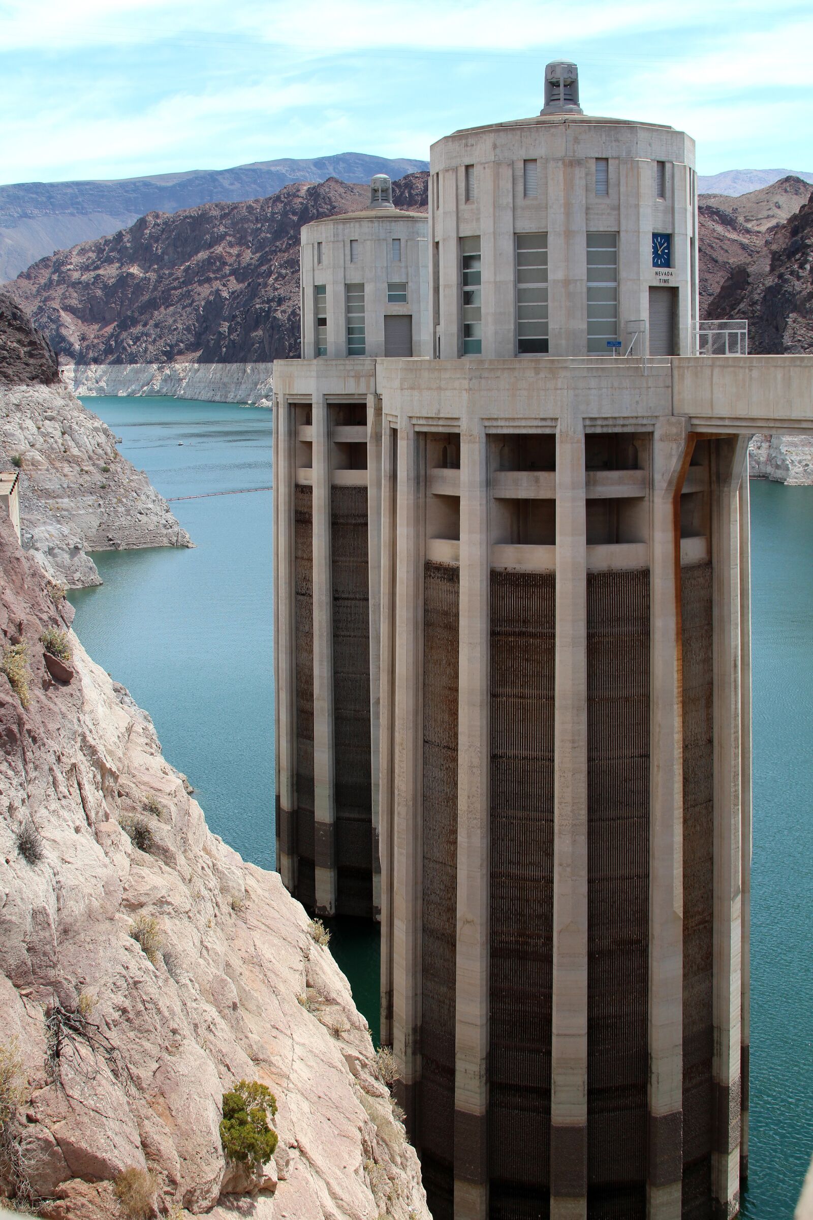 Canon EF 28-135mm F3.5-5.6 IS USM sample photo. Hoover dam, nevada, water photography
