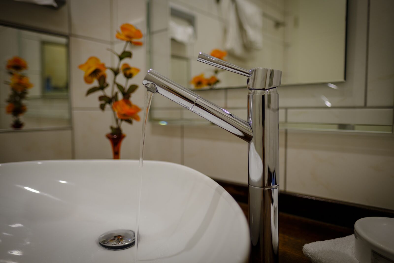 Fujifilm X-T2 sample photo. Bad, bathroom sink, faucet photography