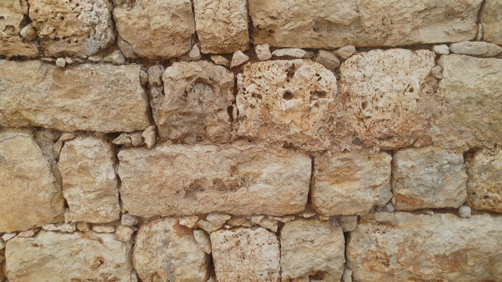 LG G5 sample photo. Wall, stone, sassi photography