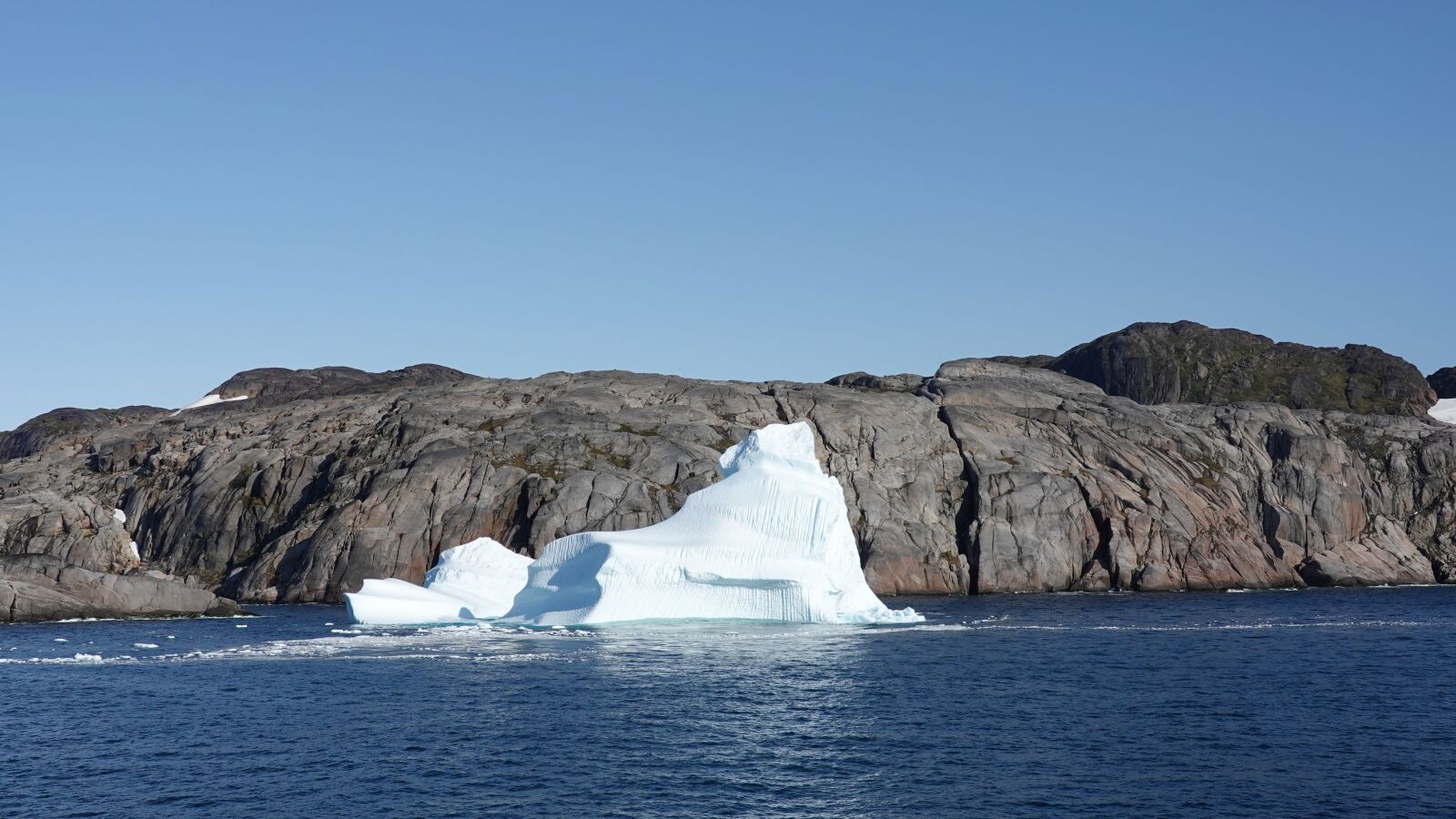 Sony Cyber-shot DSC-RX100 VI sample photo. Iceberg, ice, prins christianssund photography